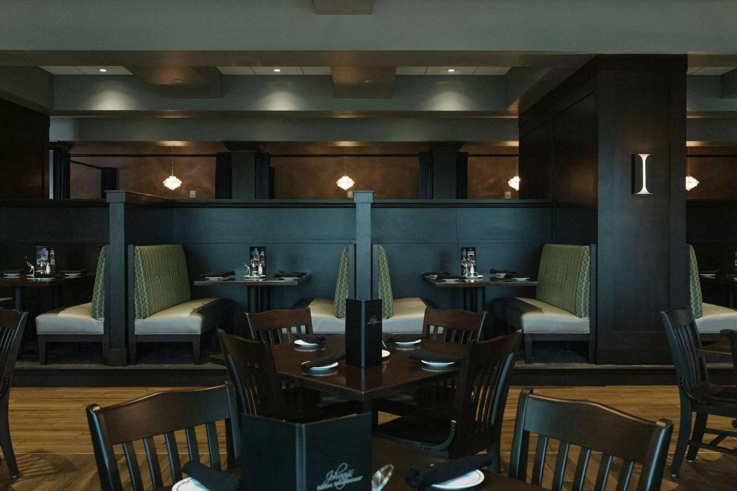 Restaurant/places to eat in Hilton Garden Inn Madison Sun Prairie