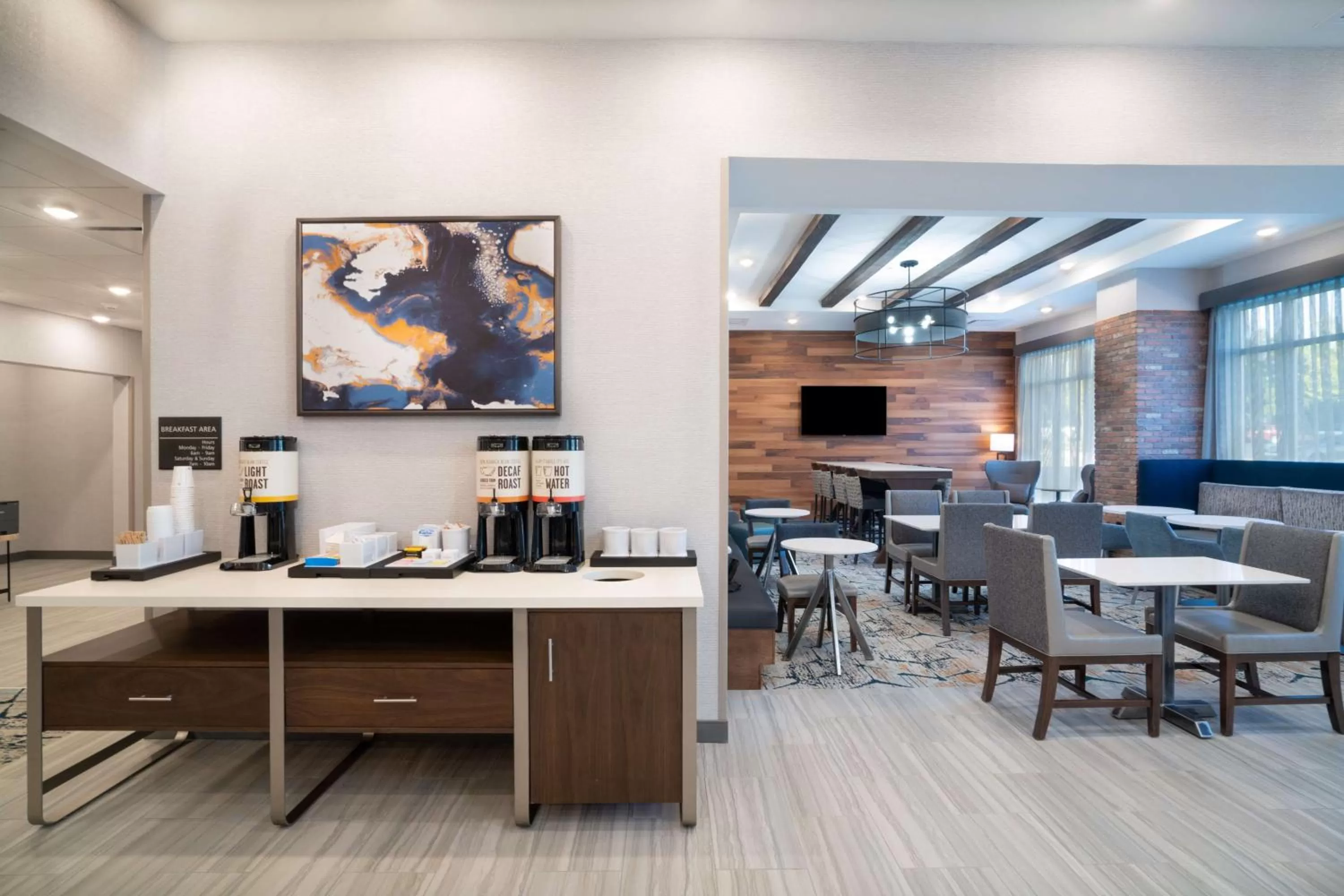 Breakfast in Hampton Inn Greer Greenville, Sc