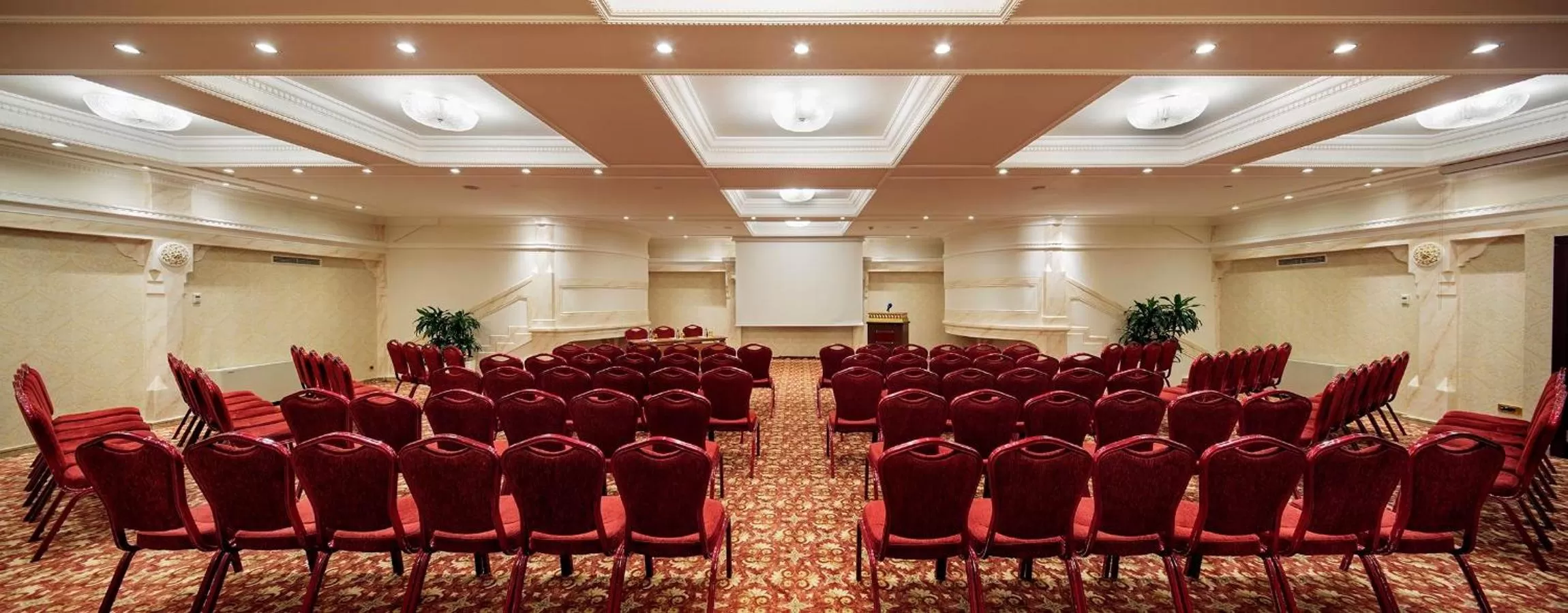 Meeting/conference room in Crowne Plaza Istanbul - Old City by IHG