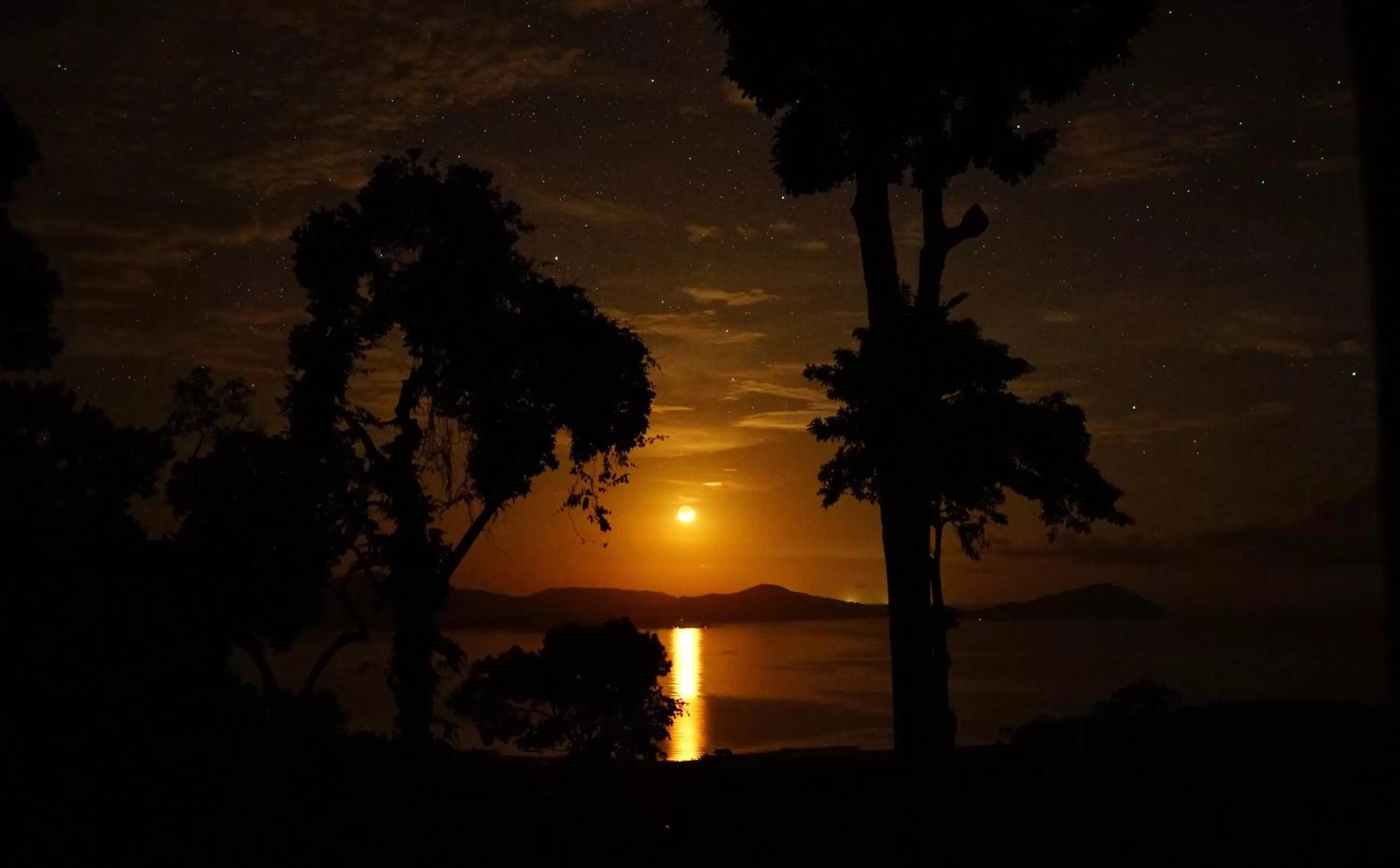 Sunset in Atremaru Jungle Retreat