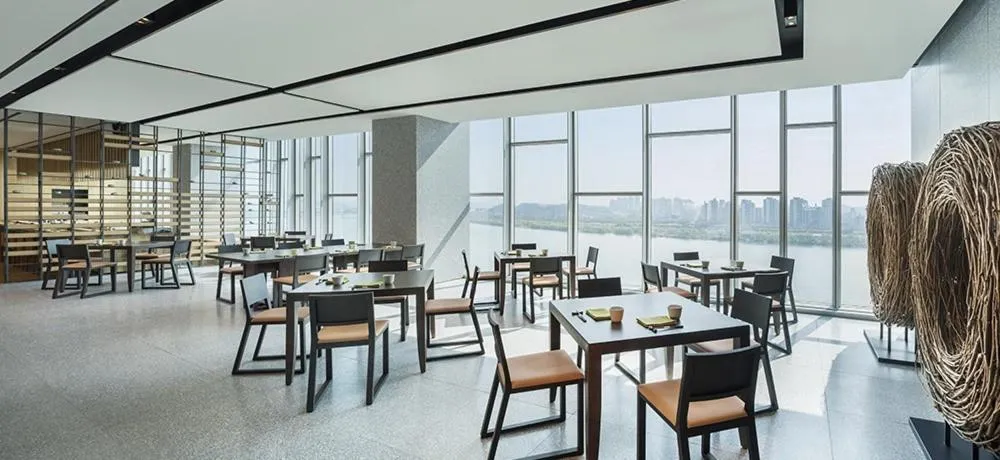 Restaurant/places to eat in Vista Walkerhill Seoul - formerly W Seoul