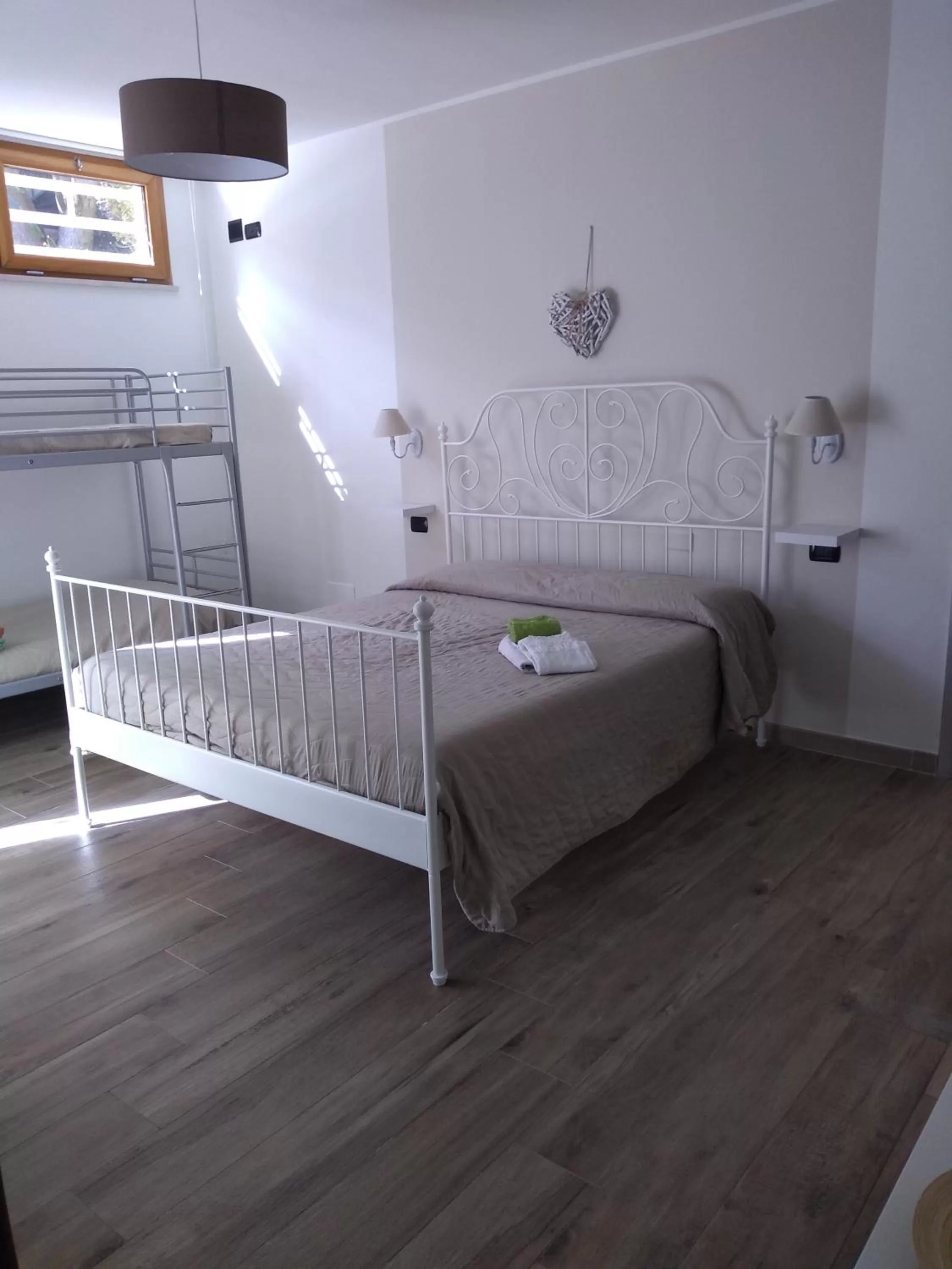 Bed in Le Mediterranee