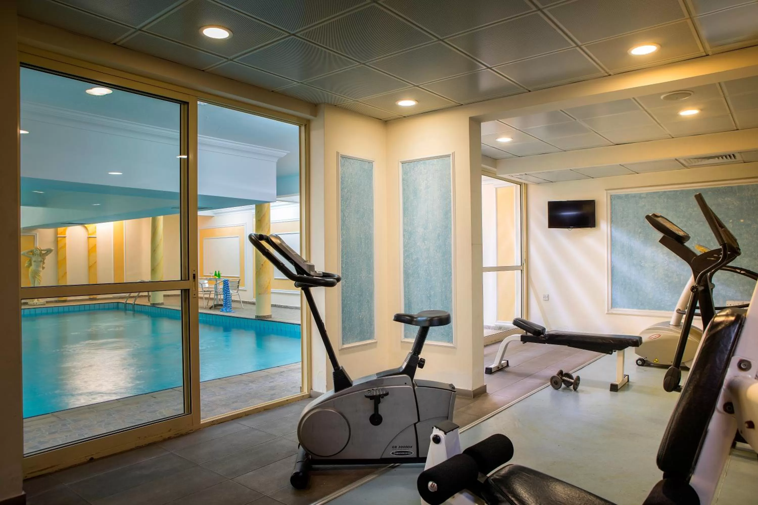 Fitness centre/facilities in Kapetanios Limassol Hotel