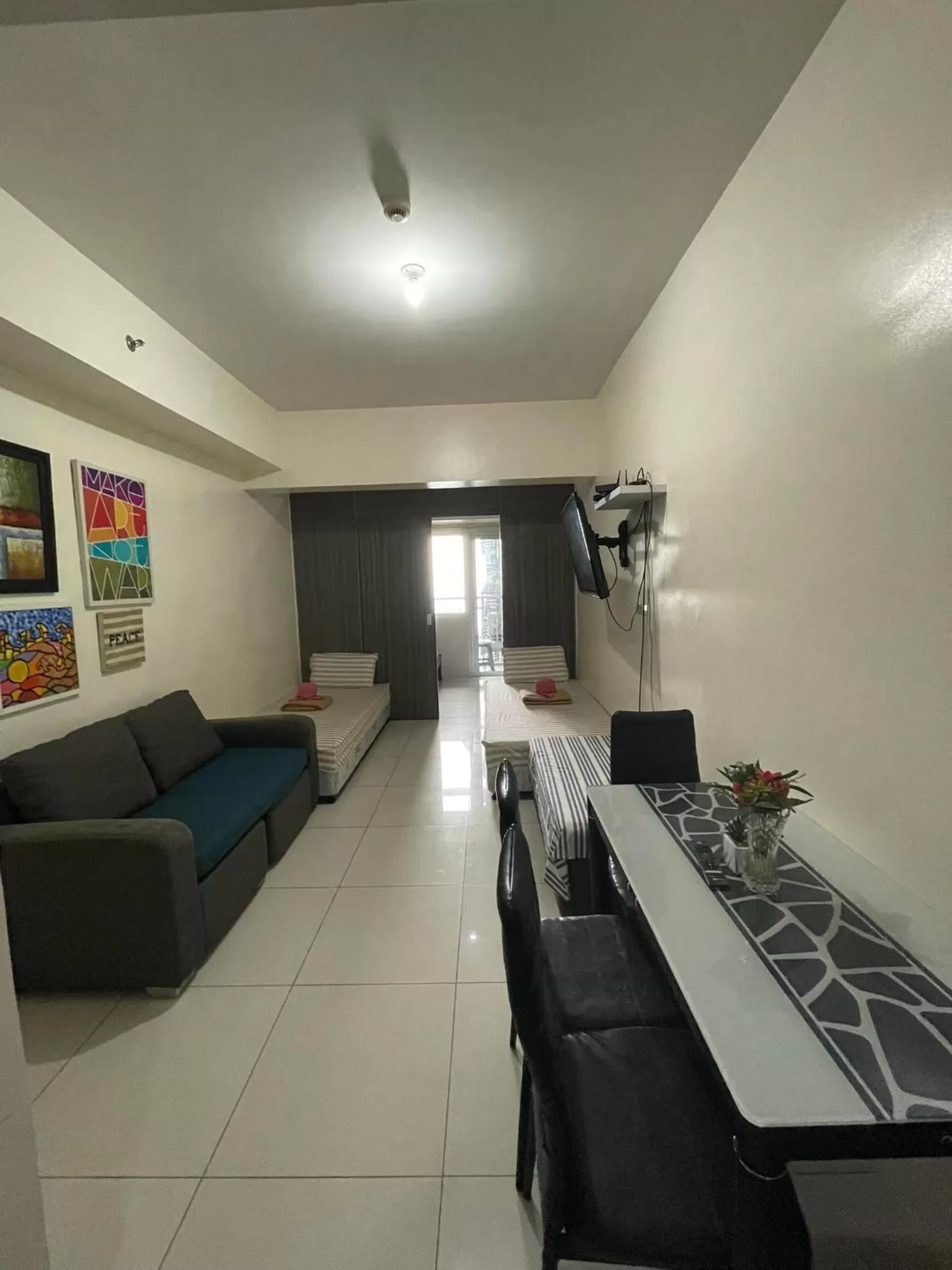 Dining Area in Green Residences Staycation by PBYY