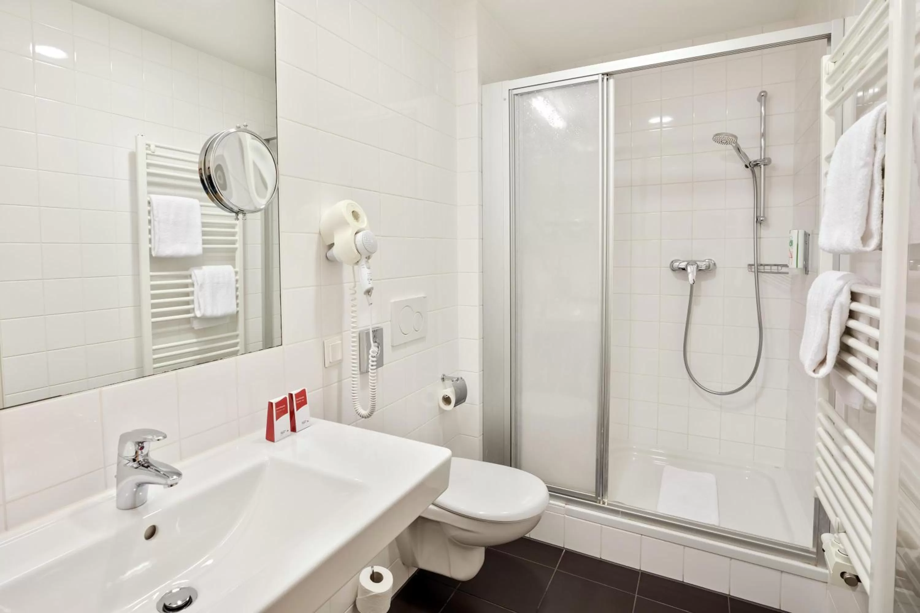 Shower in Austria Trend Hotel beim Theresianum Wien