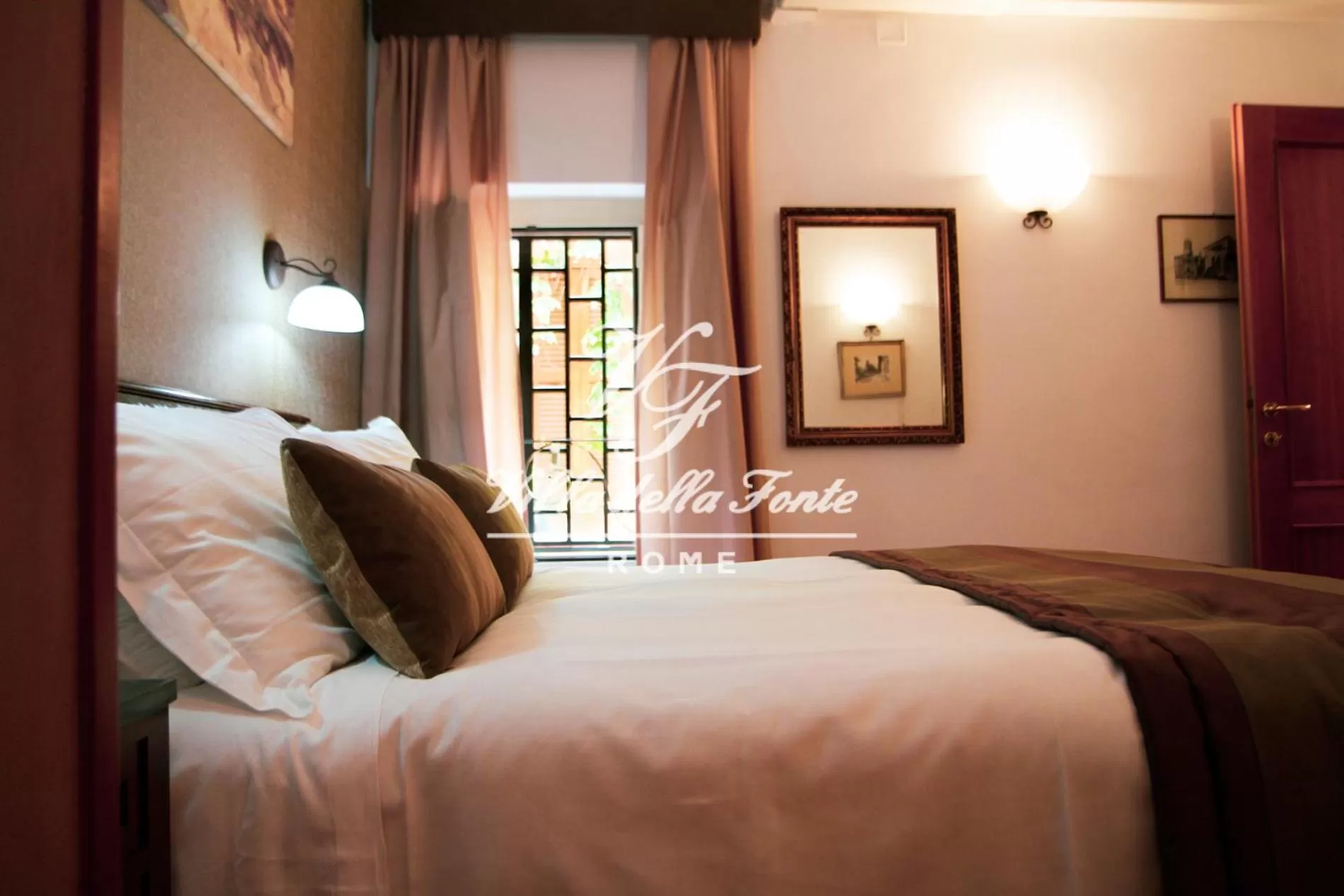 Bed in Villa della Fonte