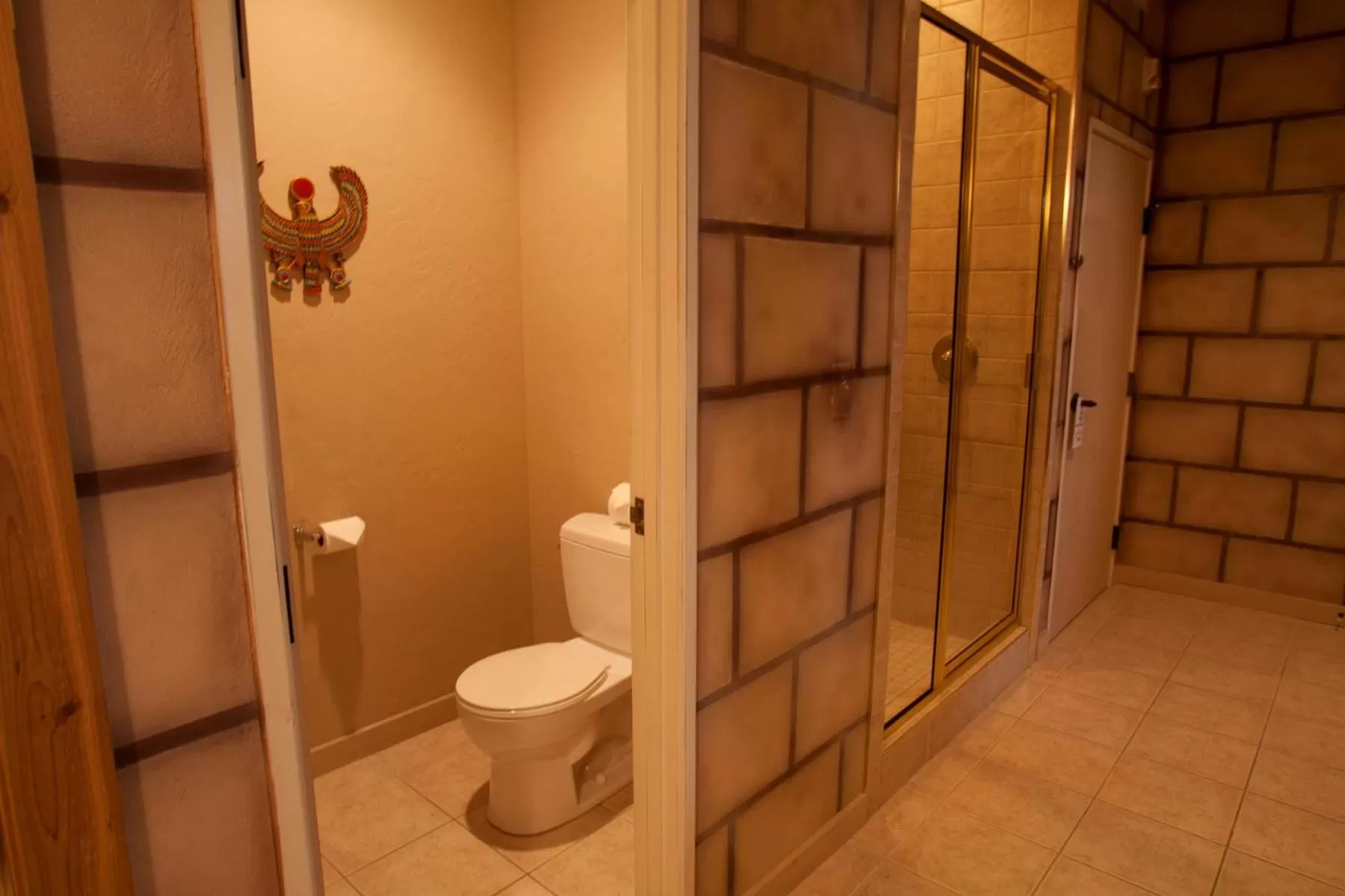 Destinations Inn Theme Rooms