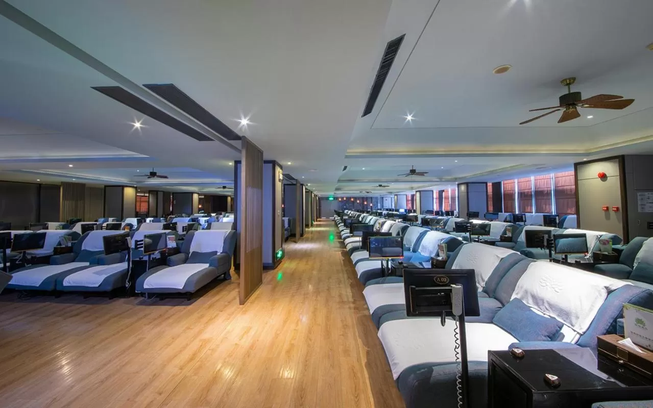 Seating area in Zhuhai Palm Spring Hotel