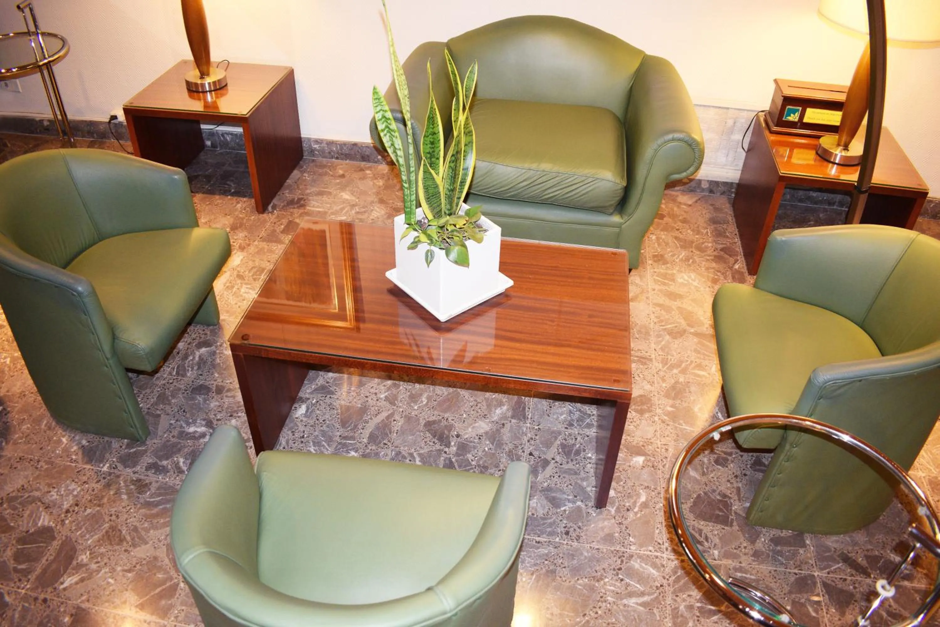 Hotel Solans Carlton