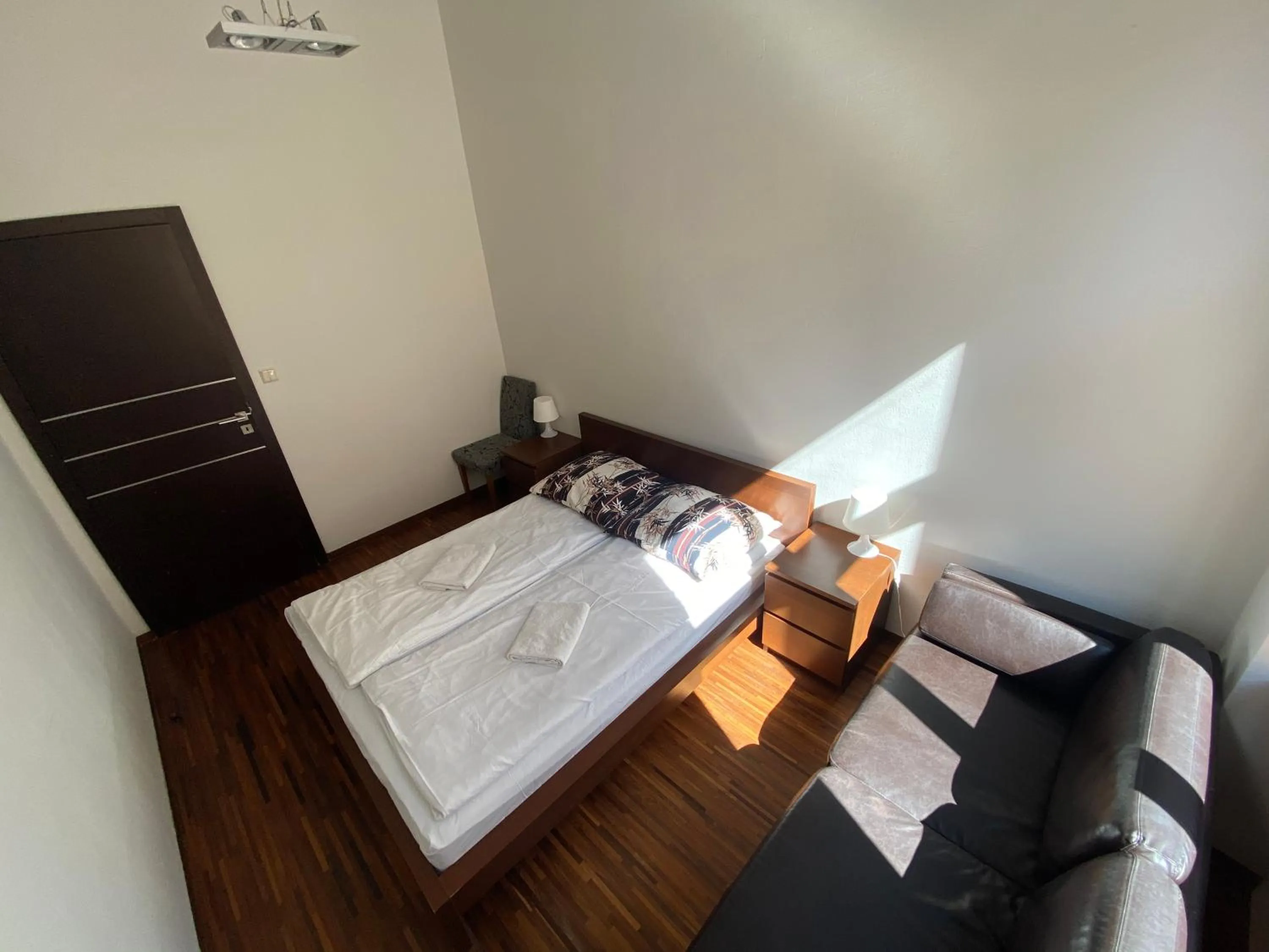 Bedroom, Bed in P&J Apartments Floriańska