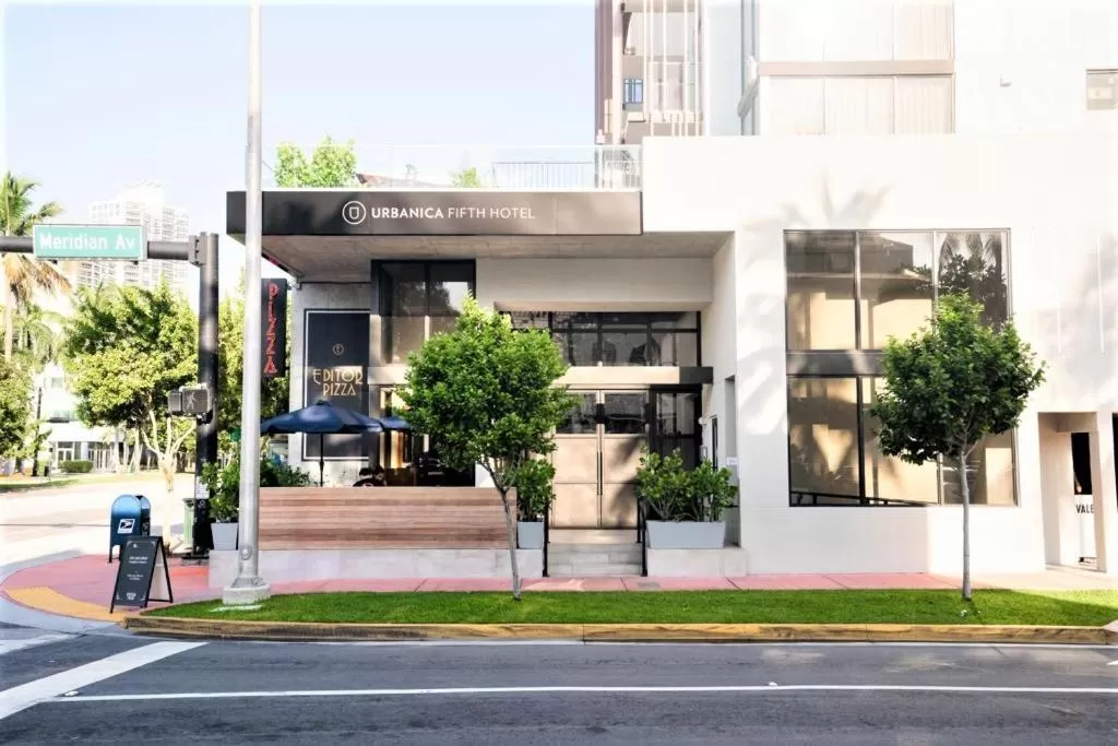 Property building, Facade/Entrance in Urbanica Fifth