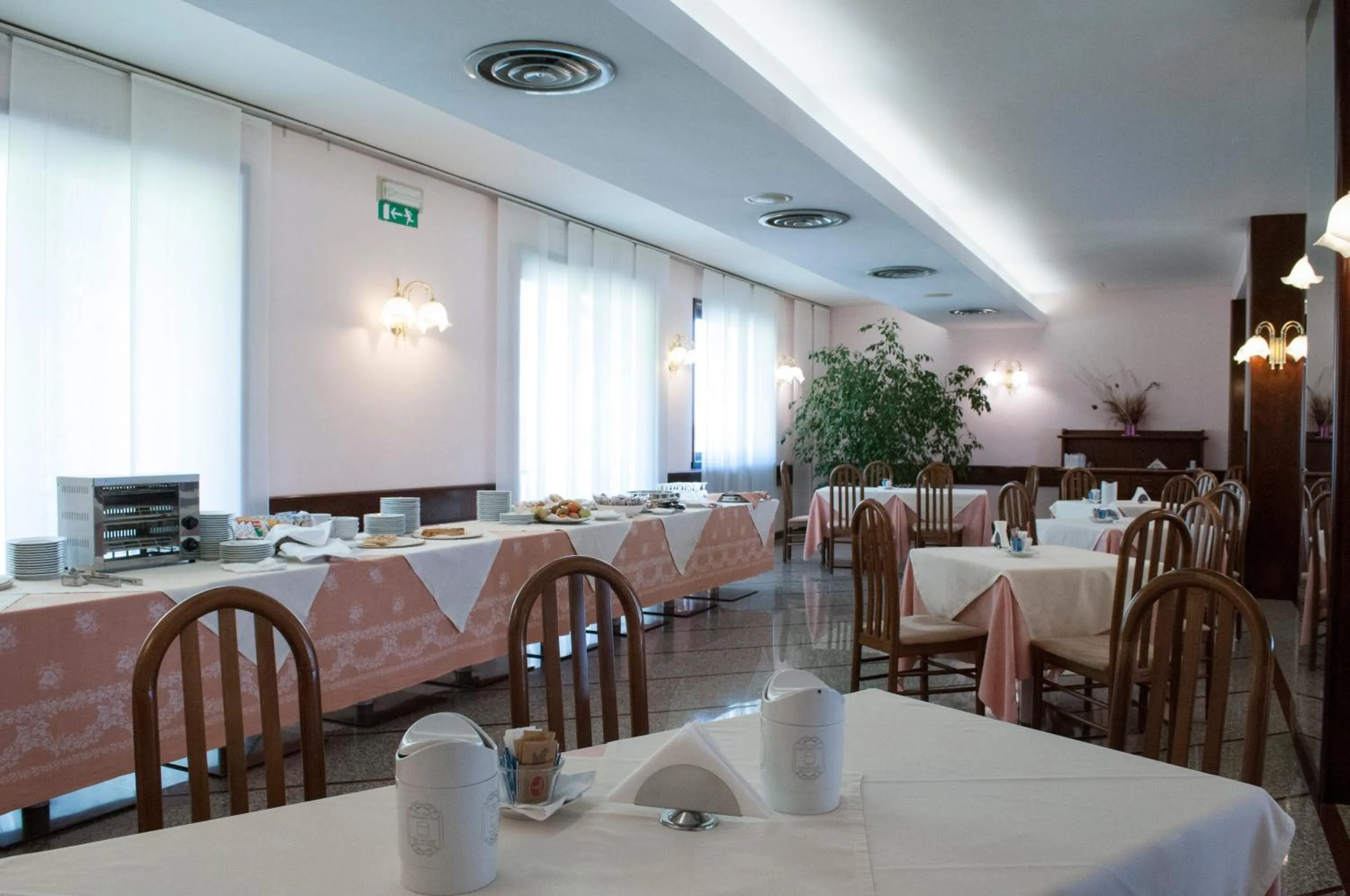 Lounge or bar in Le Gronde