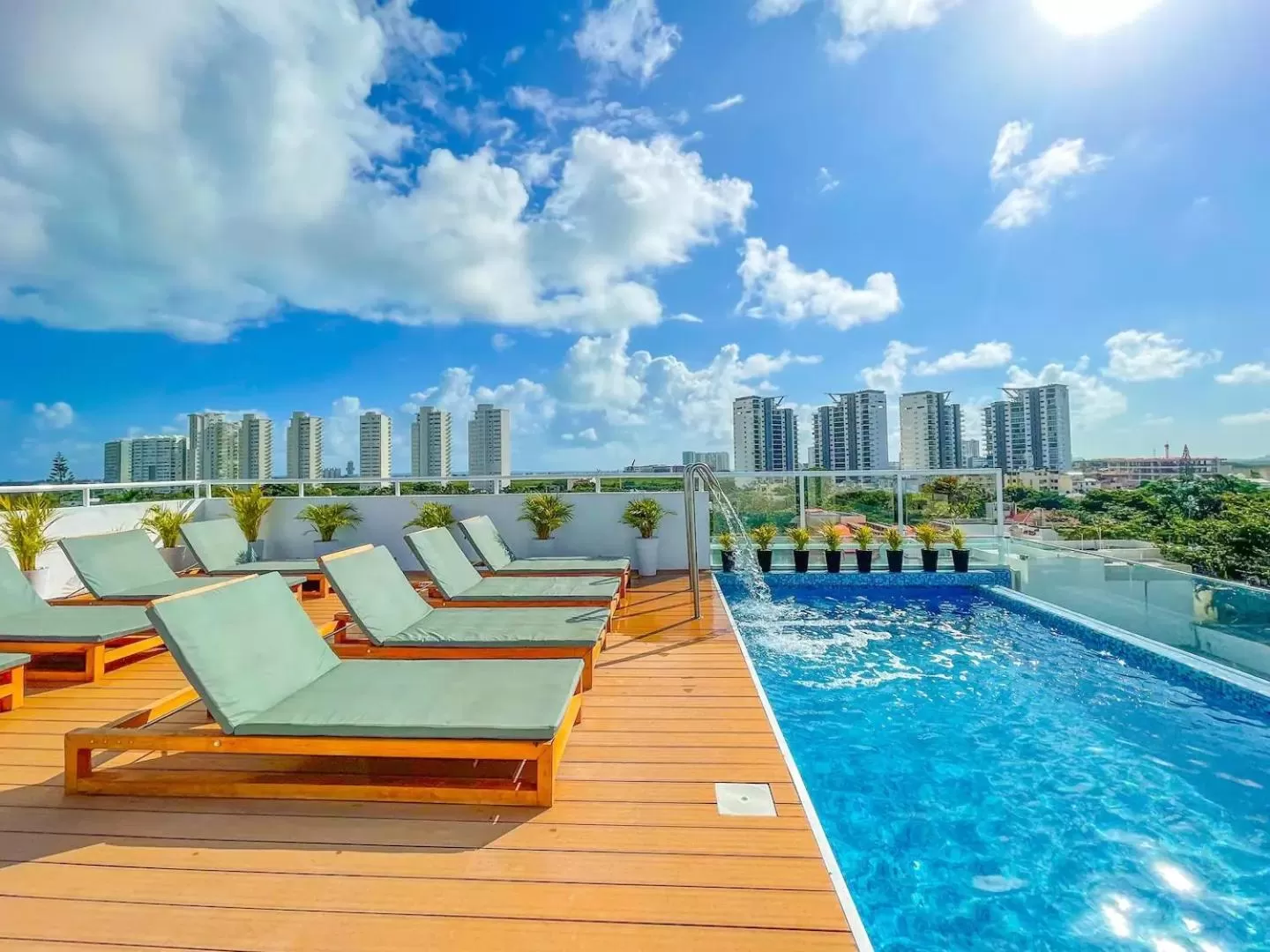 Swimming Pool in Apartamentos
