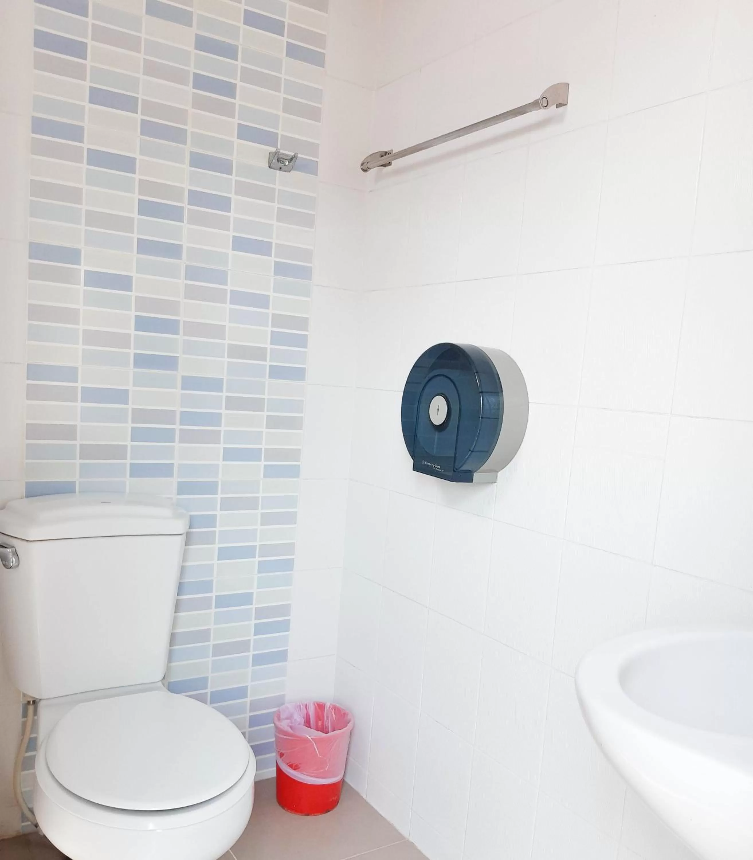 Bathroom in Khaosan Art Hotel