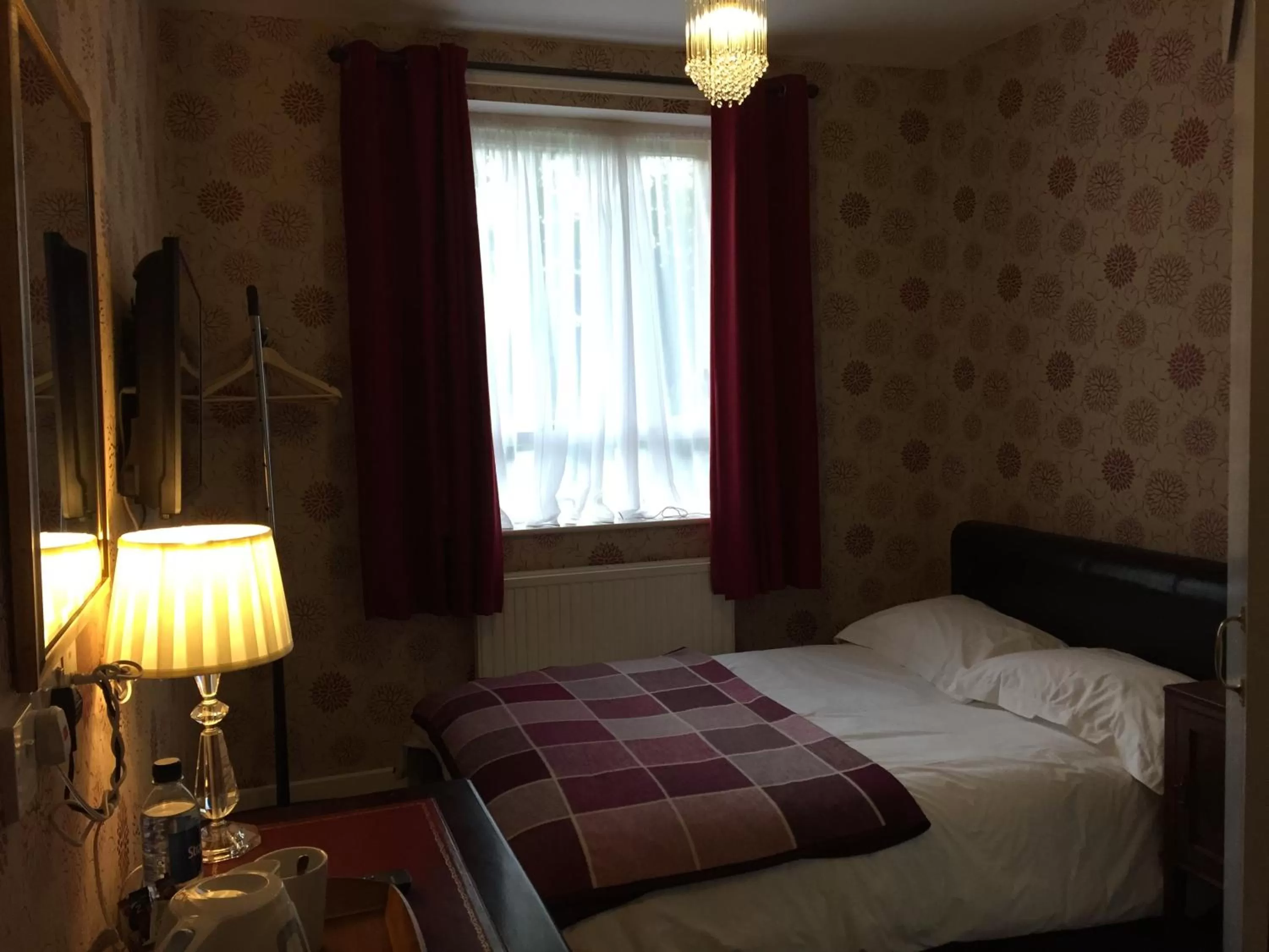 Day, Bed in The Beaumont Accommodation