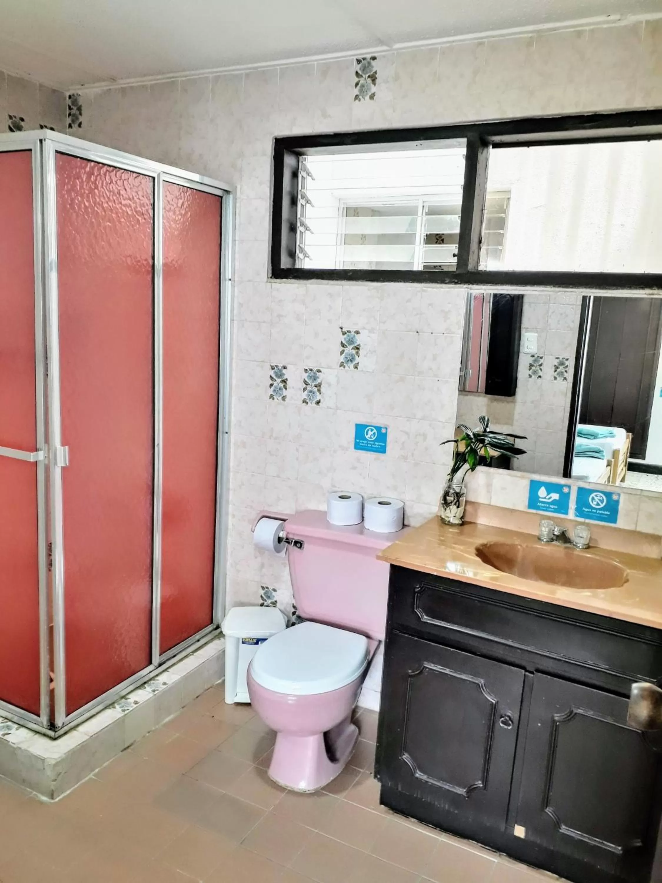 Bathroom in Bona Vida Hotel