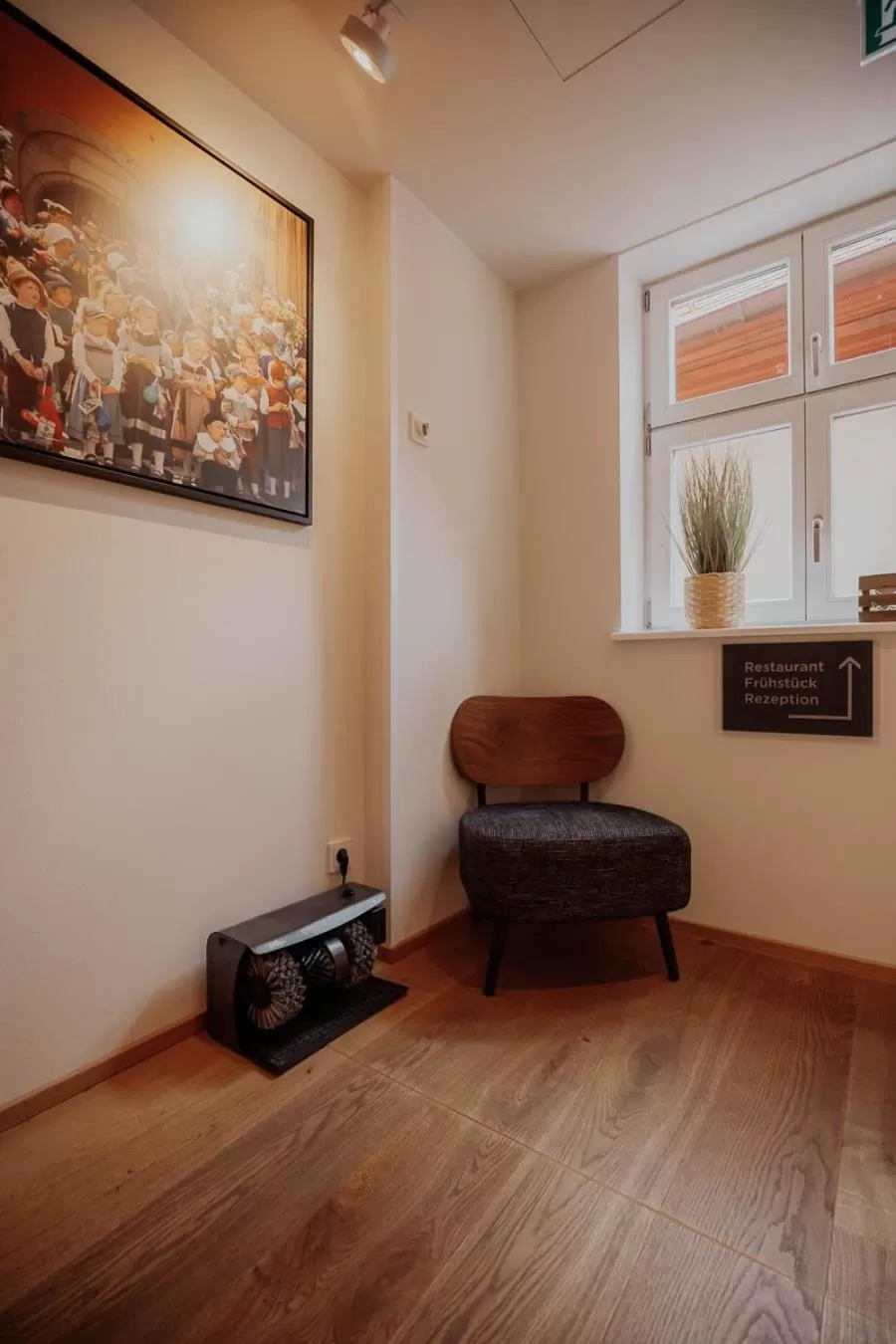 Decorative detail in Altstadtmittehotel Sonne