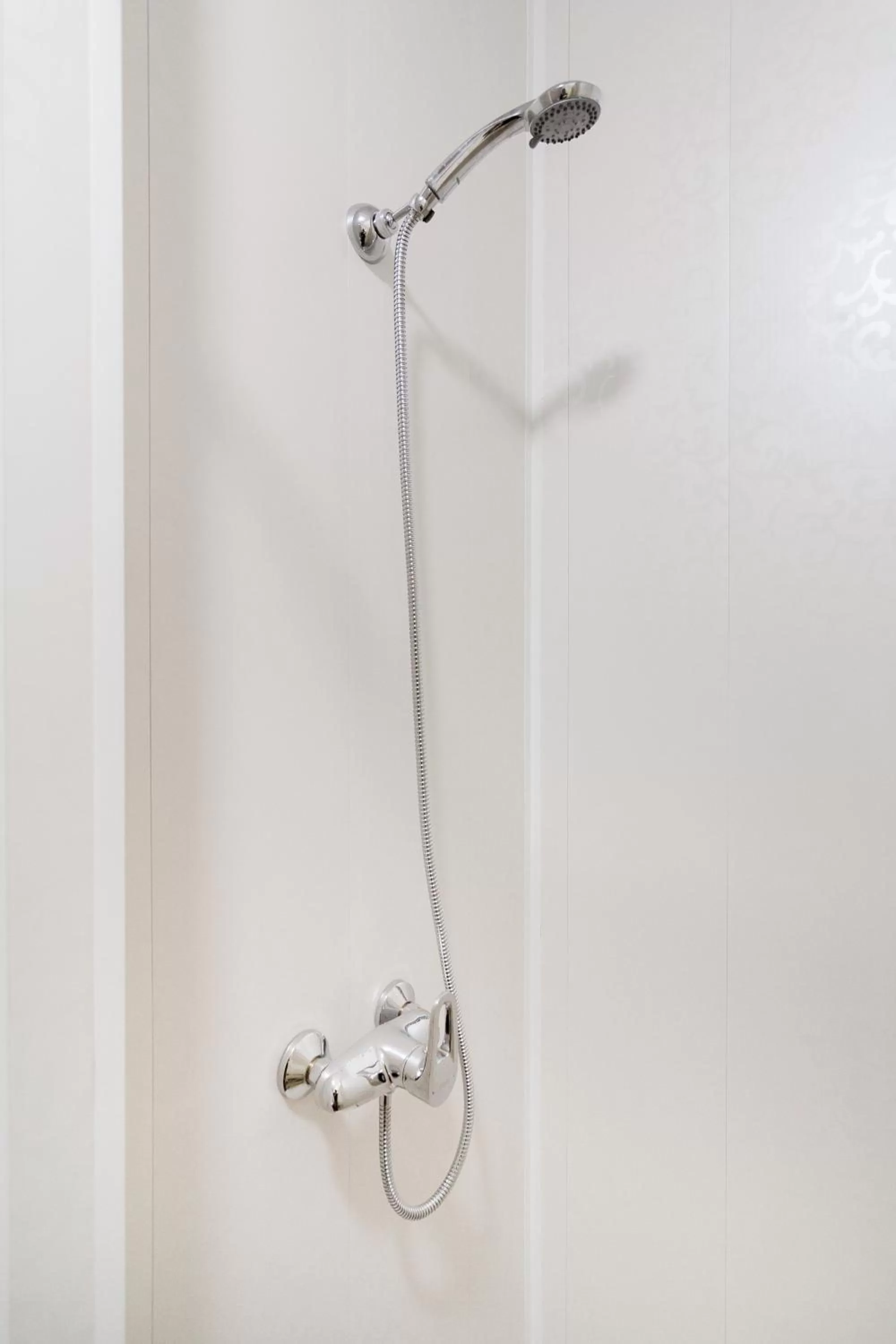 Shower in Apartments near Deribasovskaya