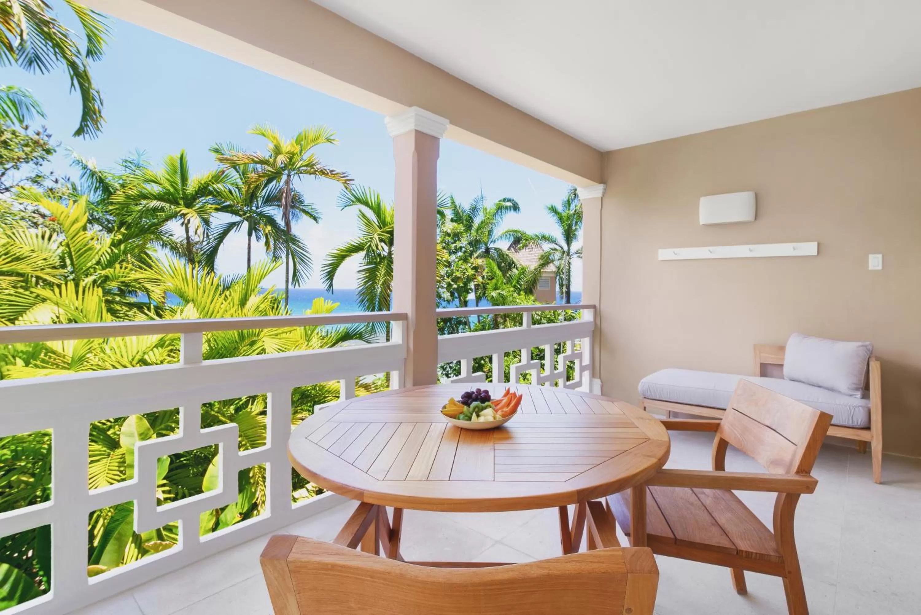 Ocean Suite in Couples Sans Souci