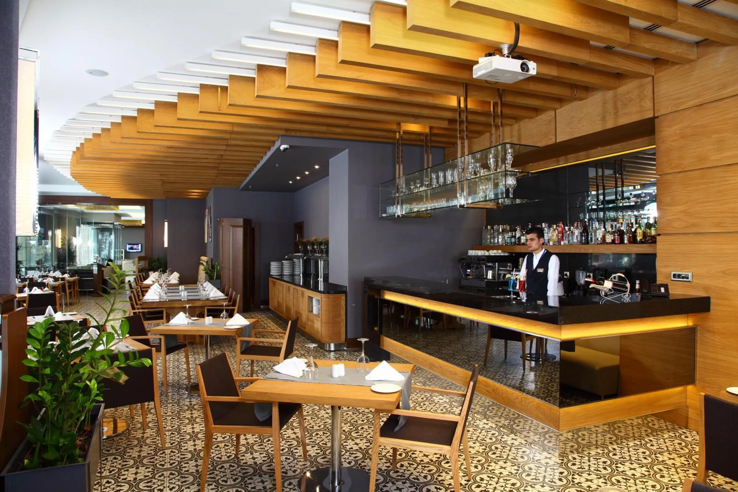 Restaurant/places to eat in Istanbul Dora Hotel