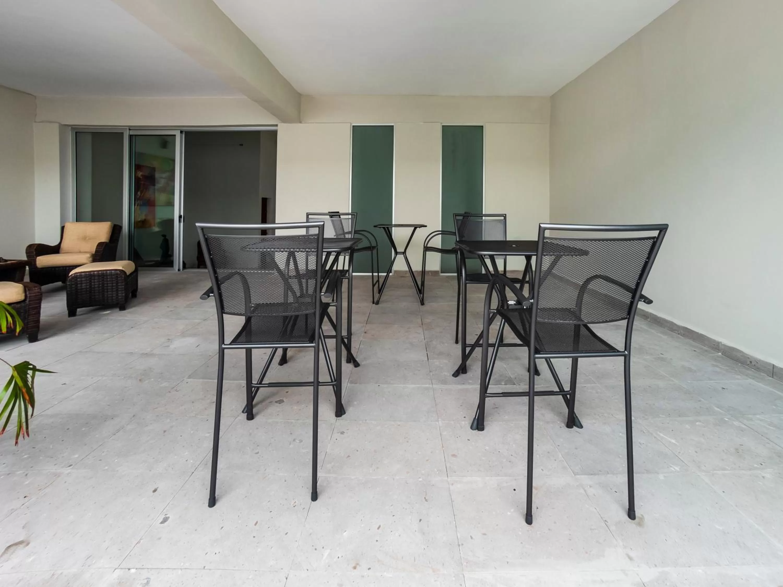 Seating area in Casabella Art Boutique Hotel by Rotamundos