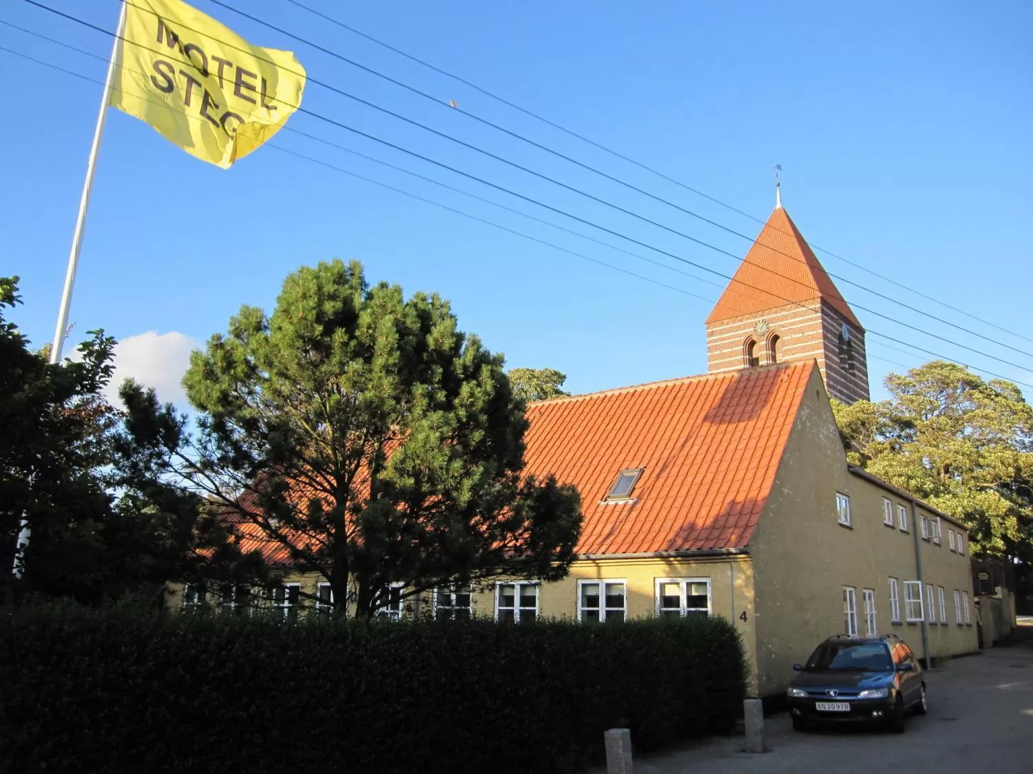 Property Building in Motel Stege