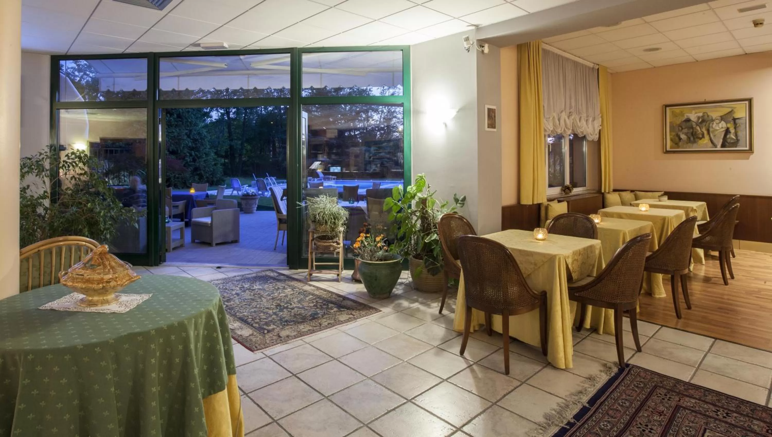 Restaurant/places to eat in Hotel Al Ponte