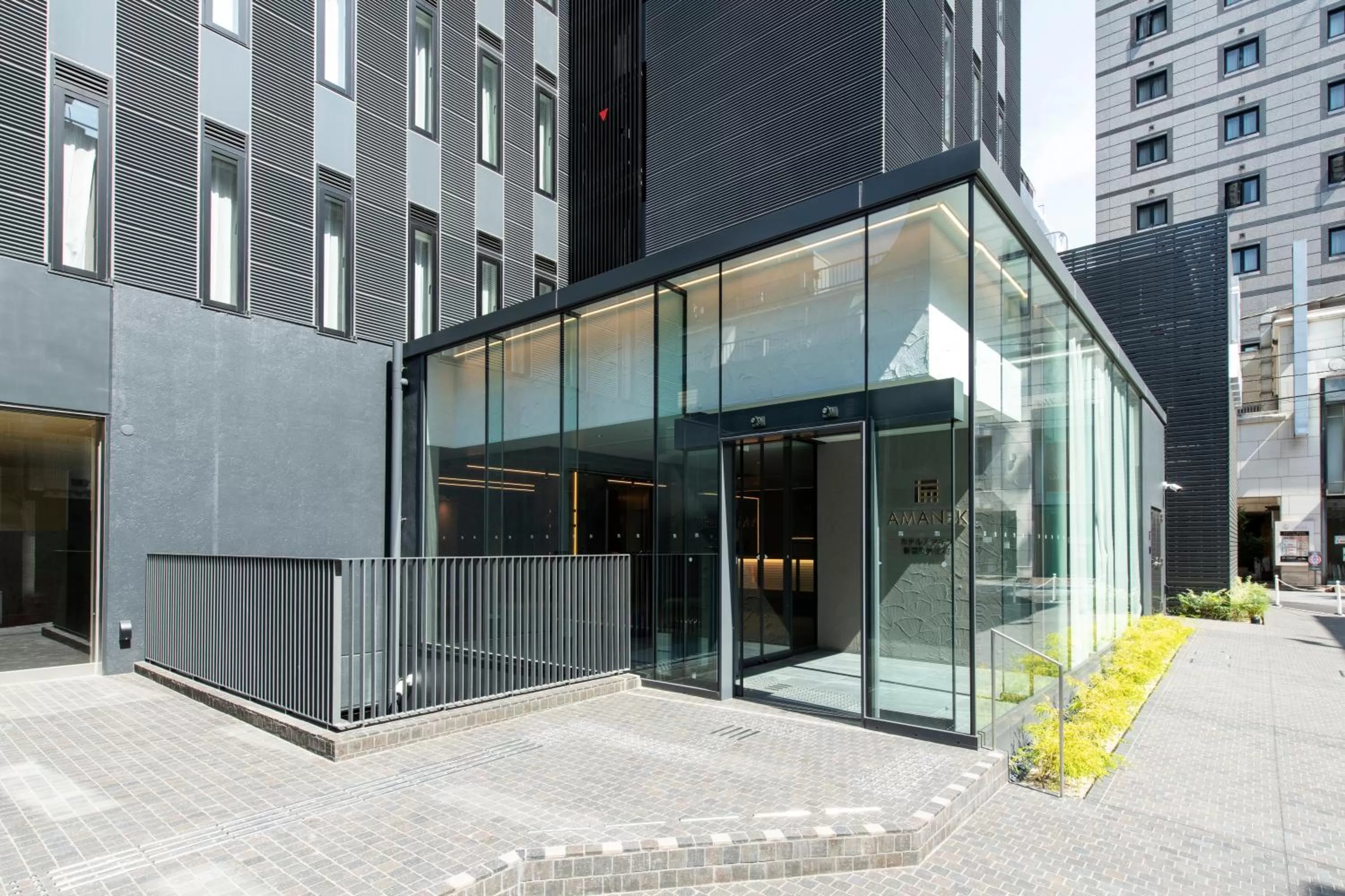 Facade/entrance in HOTEL AMANEK Shinjuku Kabukicho