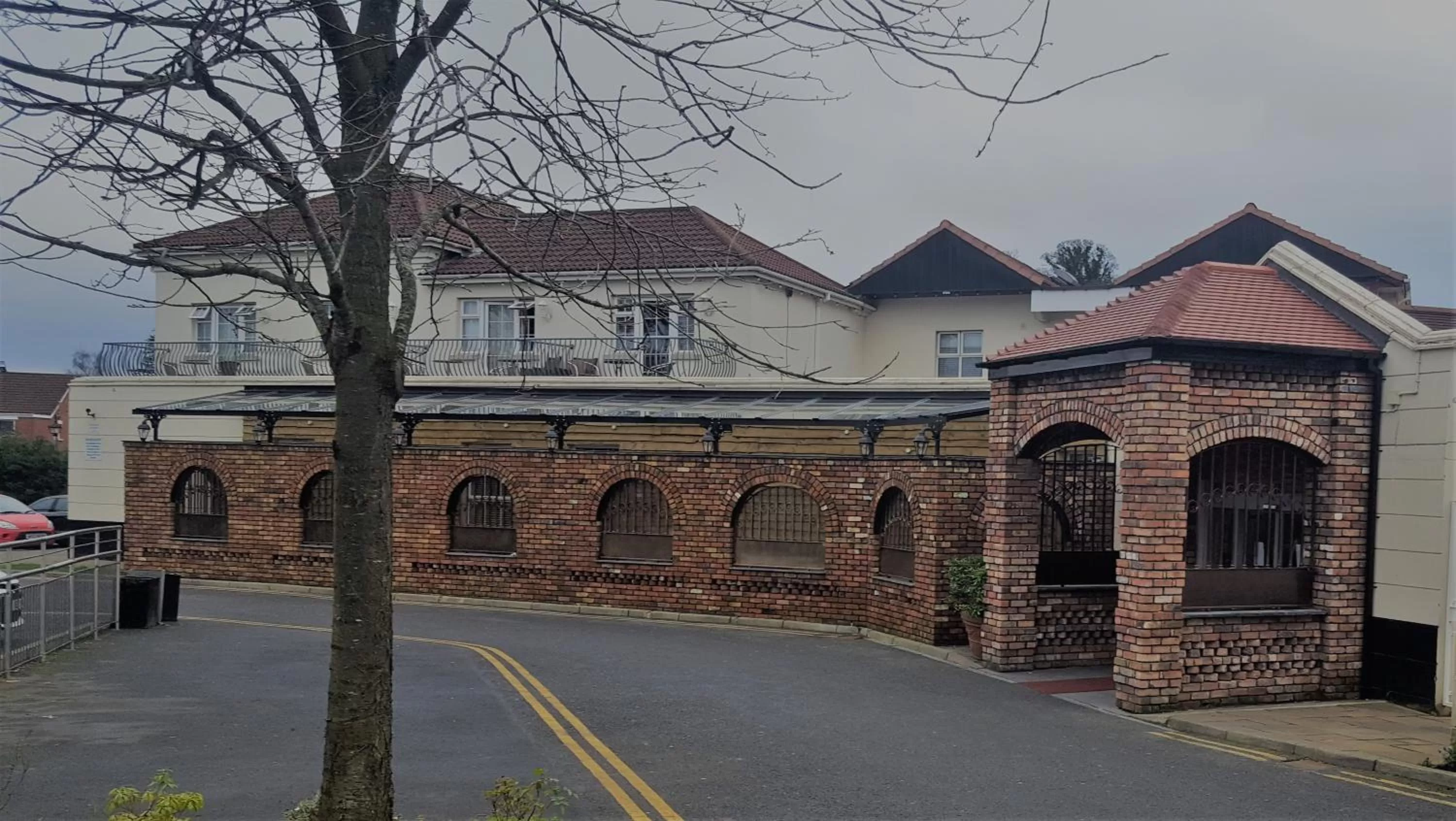 Property building in Beechlawn Hotel