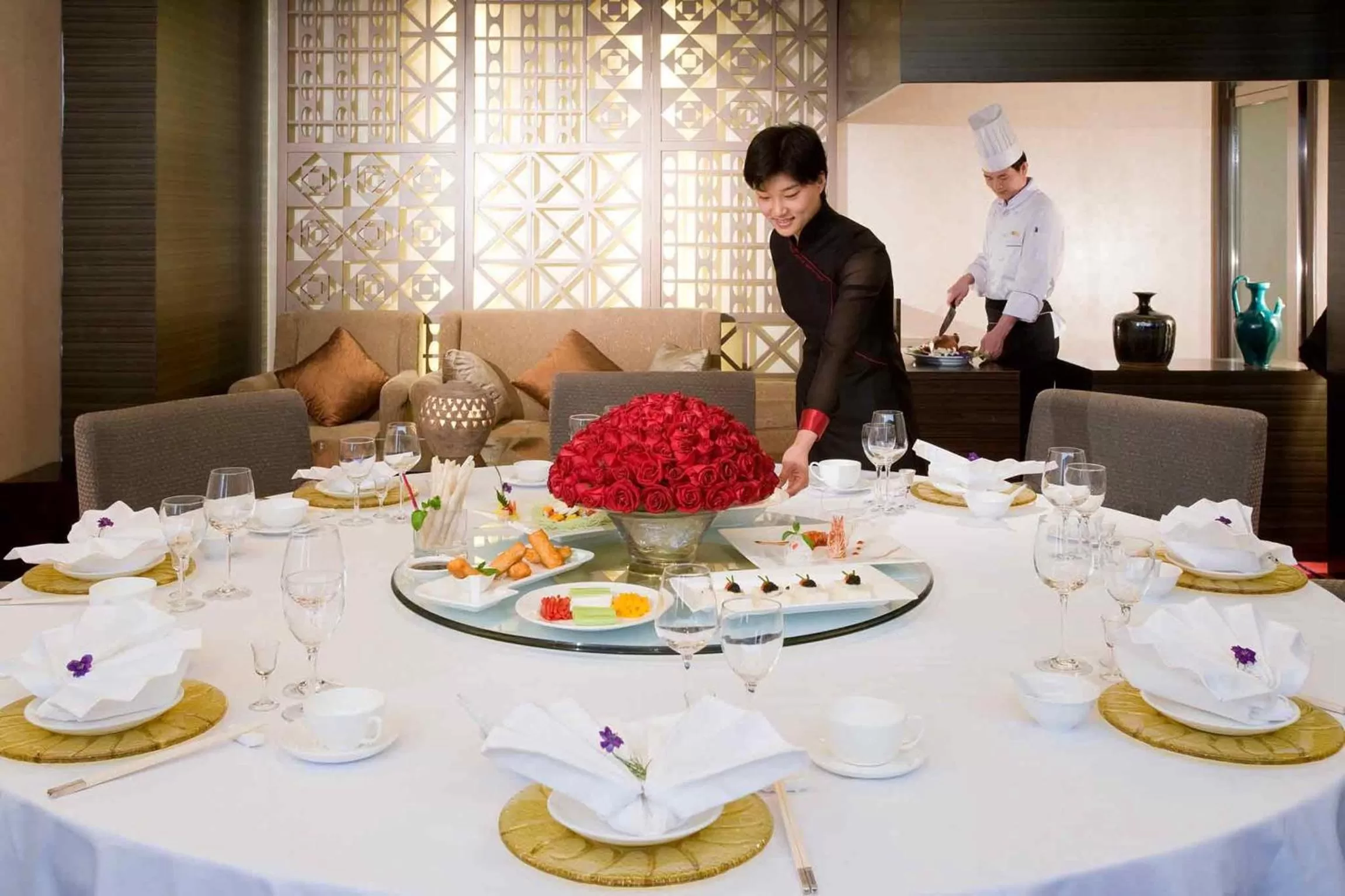 Restaurant/places to eat in Grand Mercure Beijing Central