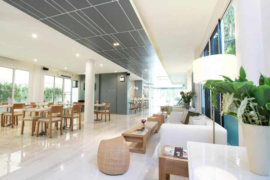 Restaurant/places to eat in P21 Chiangmai Hotel