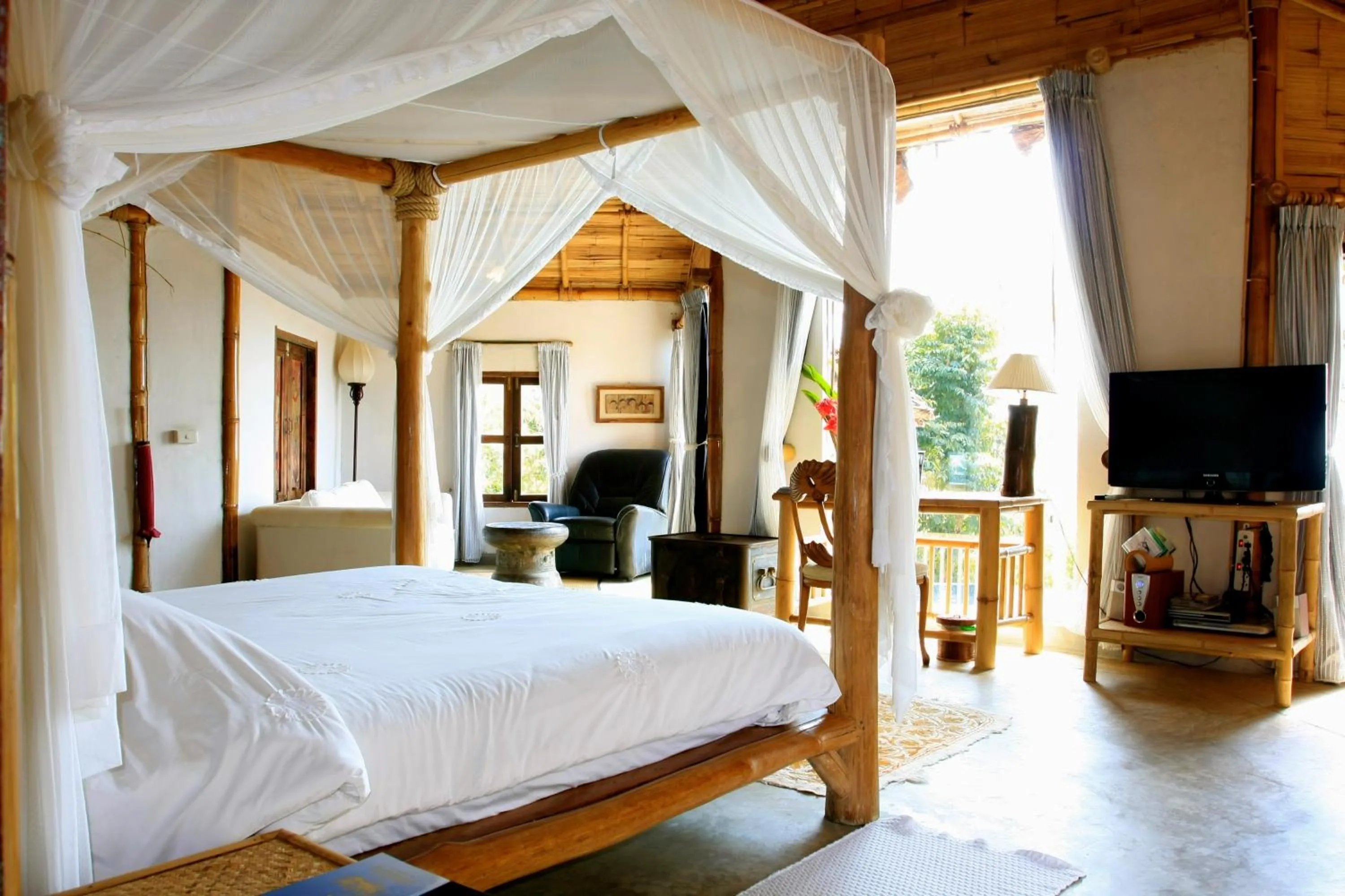 Photo of the whole room, Bed in Phu Chaisai Chiang Rai Mountain Resort