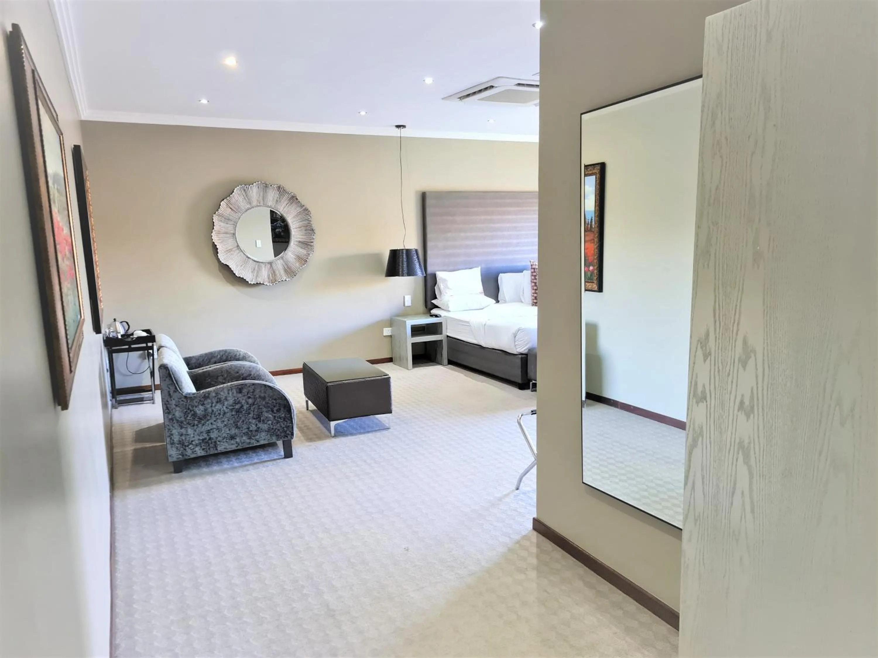 Seating area, Bed in St Andrews Hotel and Spa