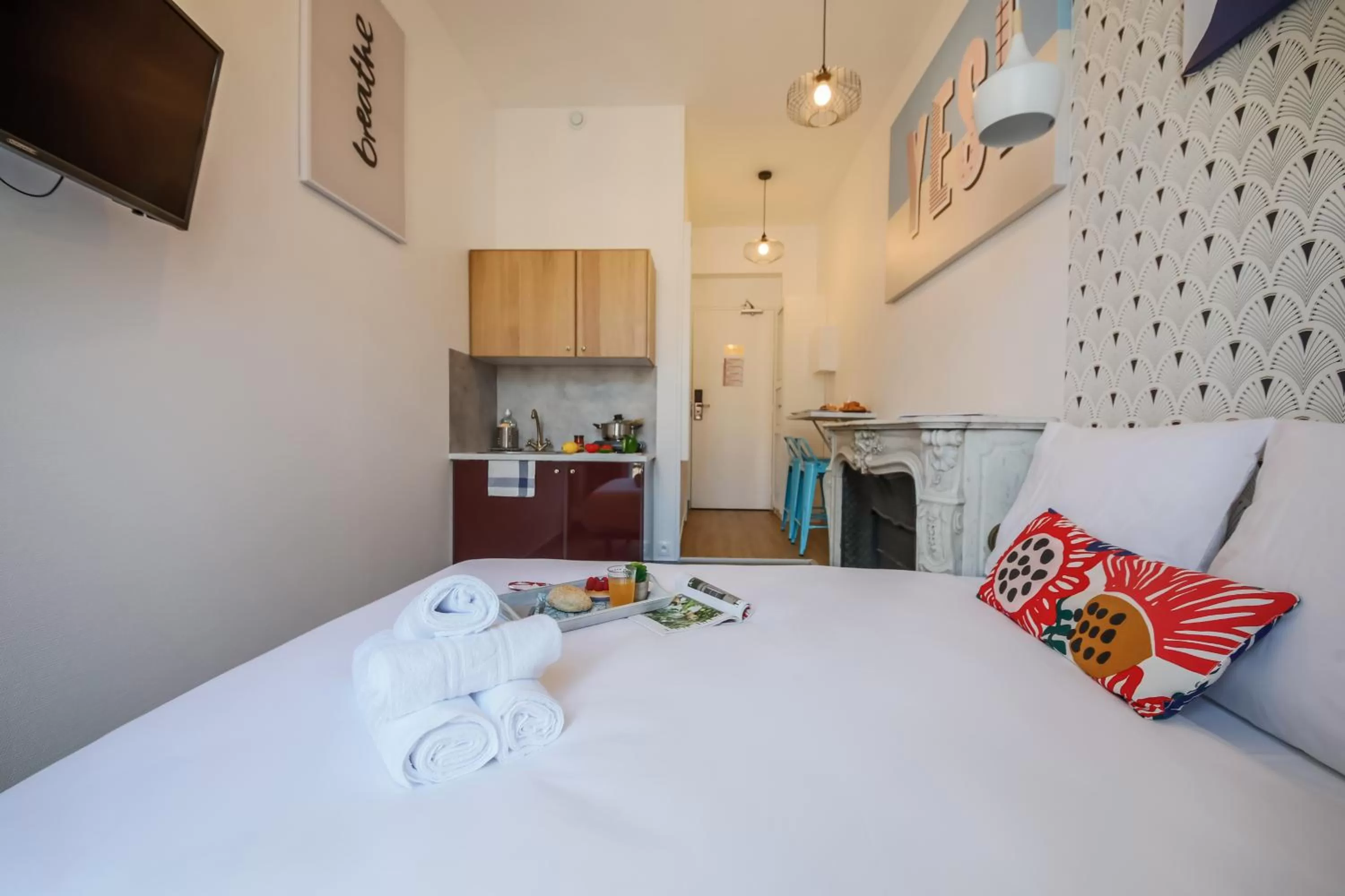 Bedroom, Bed in WS Haussmann - La Fayette