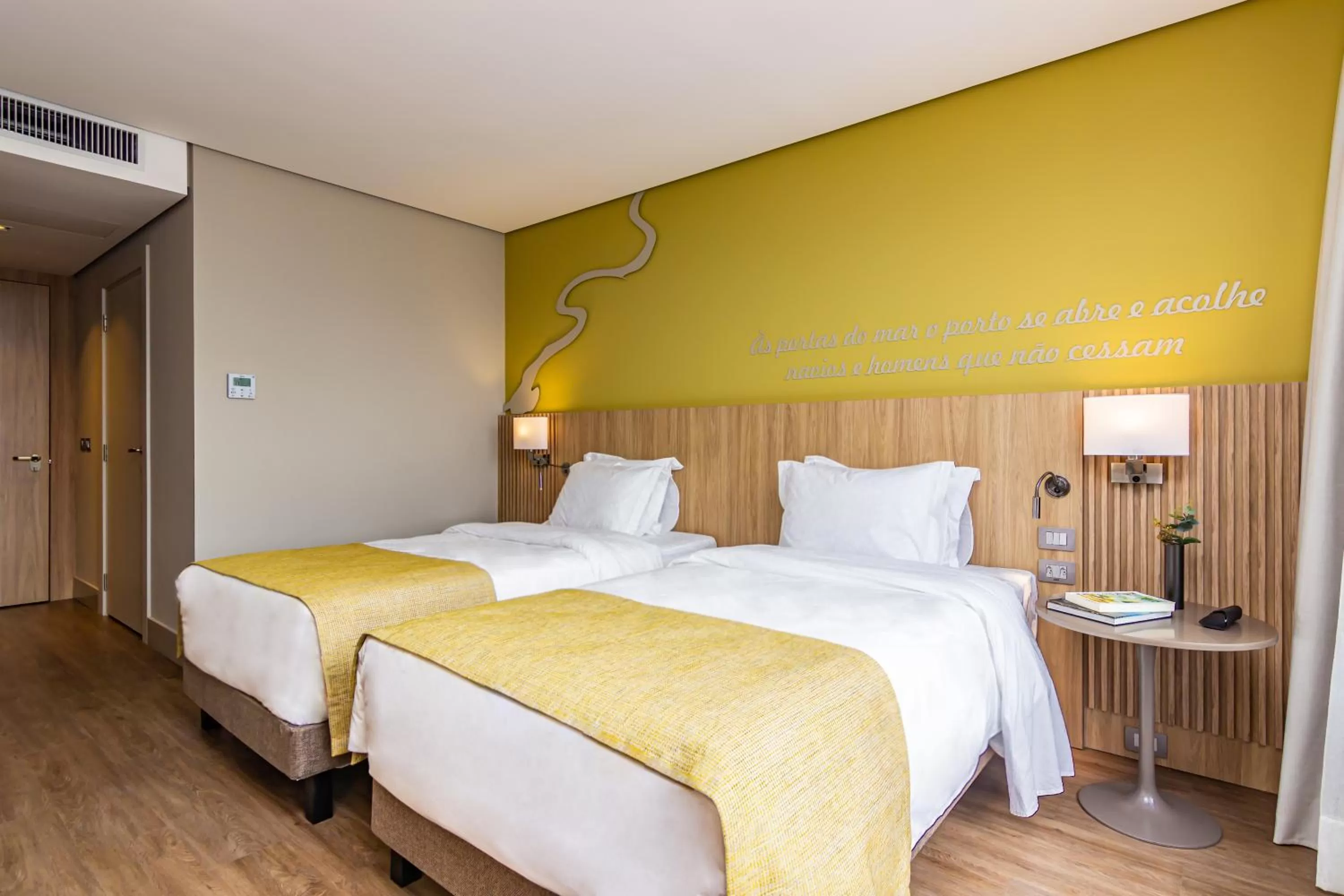 Bed in Mercure Itajai Navegantes