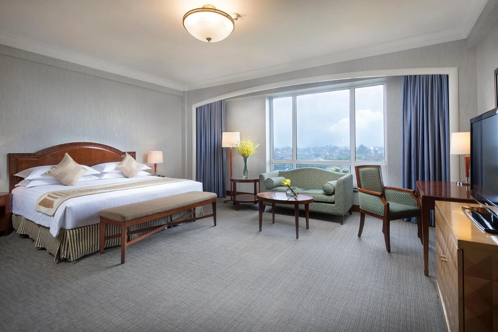 Bed in Wyndham Beijing North