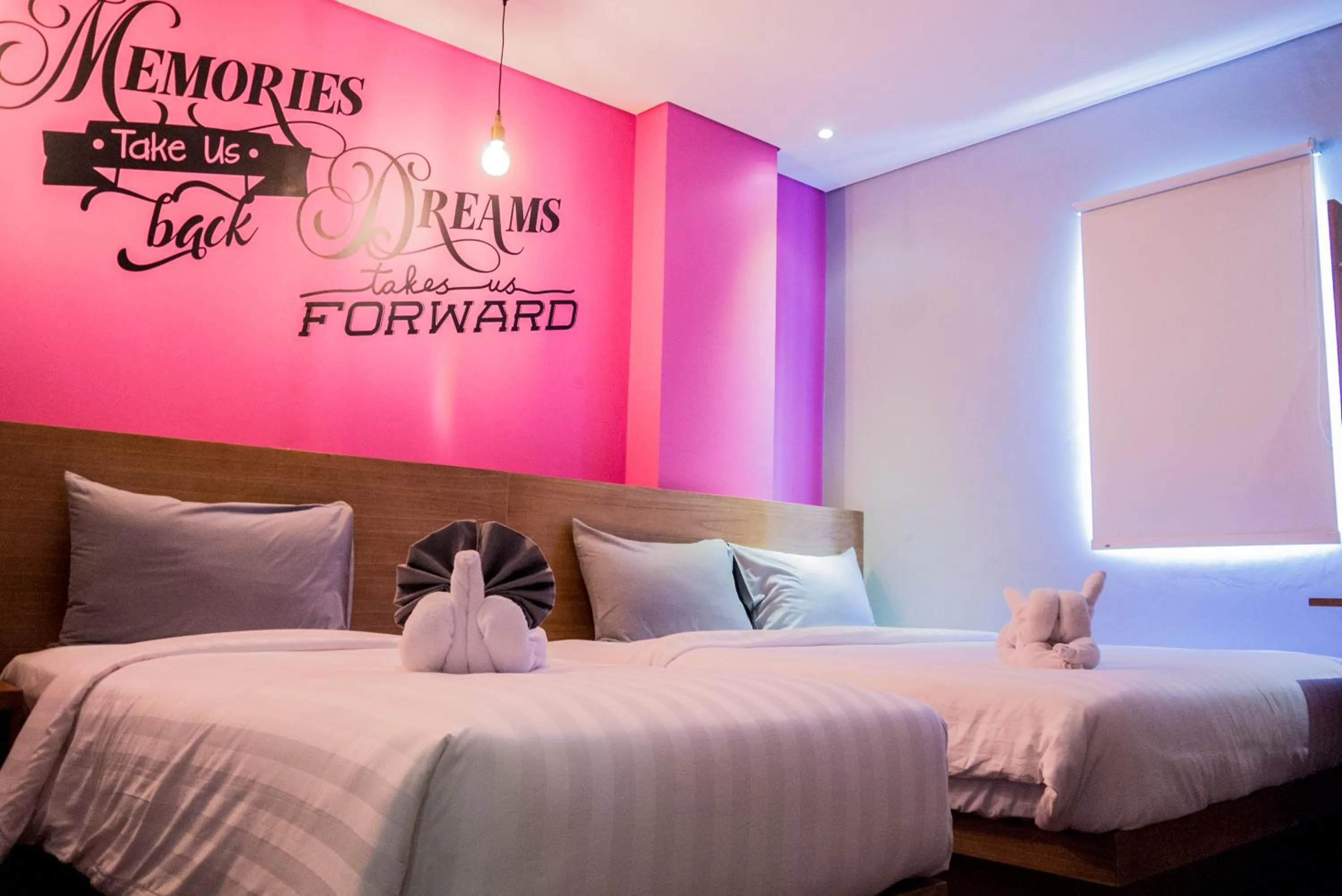 Bed in Radja Art and Boutique Hotel Simpang Lima