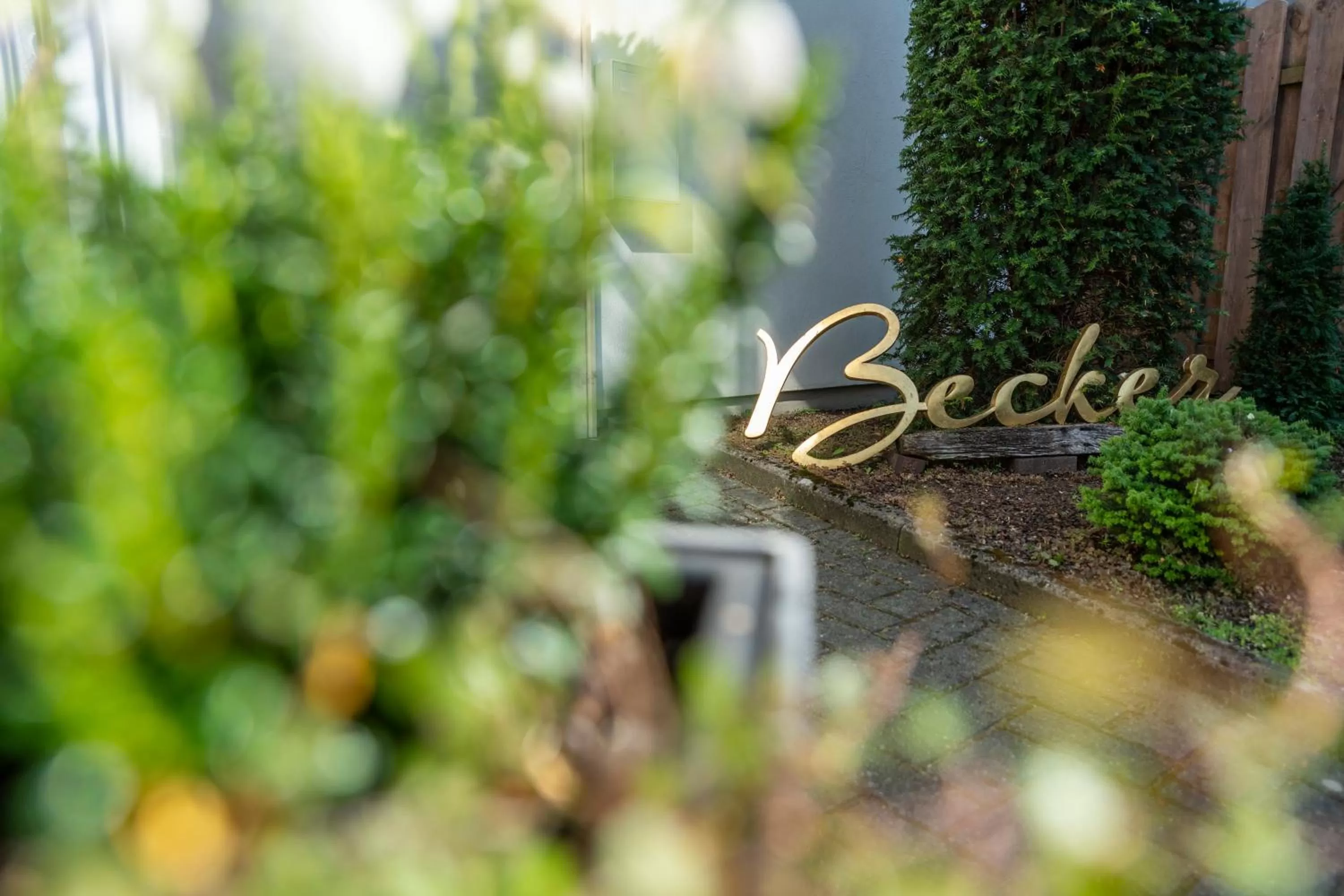 Property building, Property Logo/Sign in Ferienhotel Haus Becker