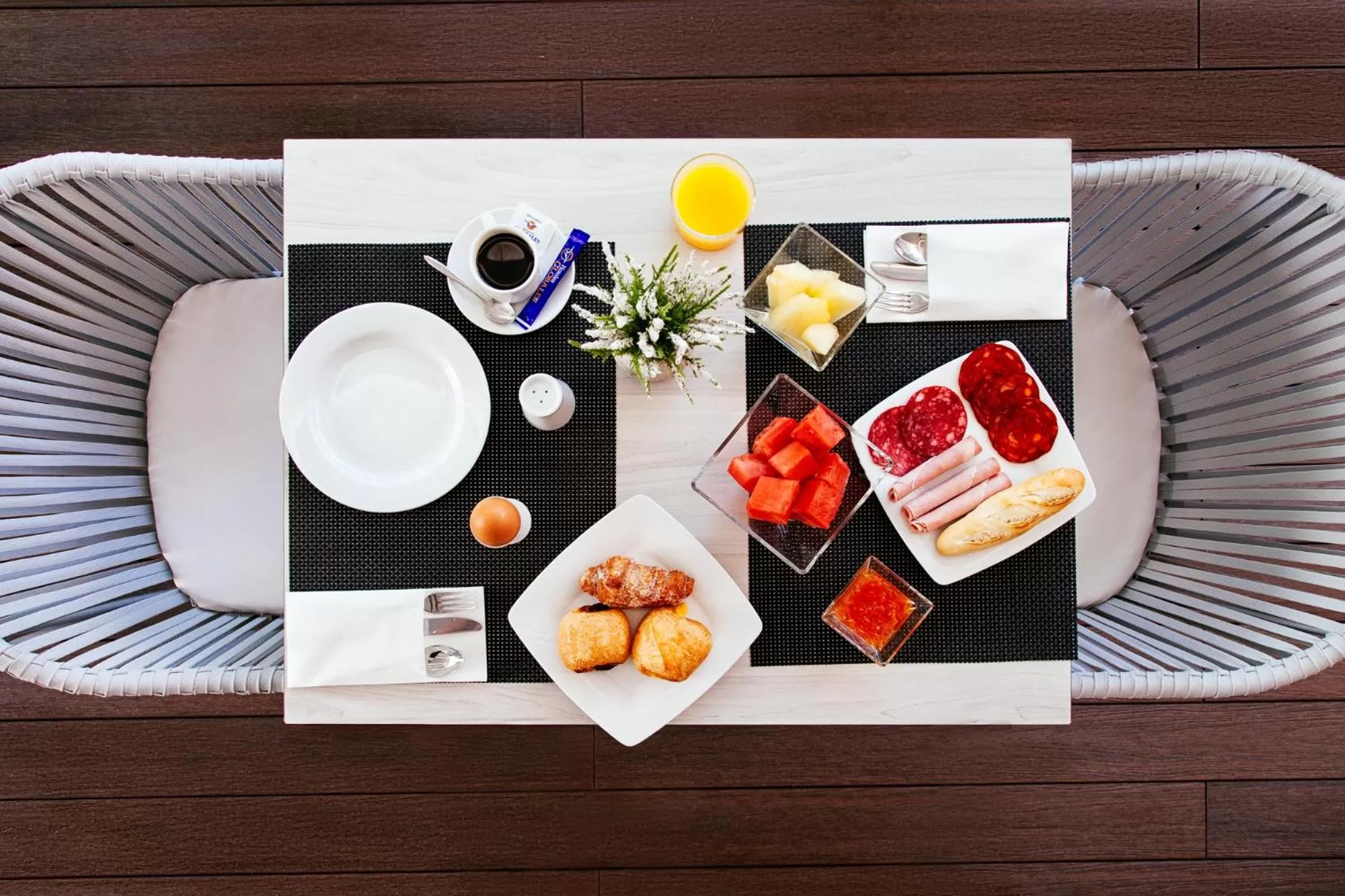 Food and drinks in Globales Acis y Galatea