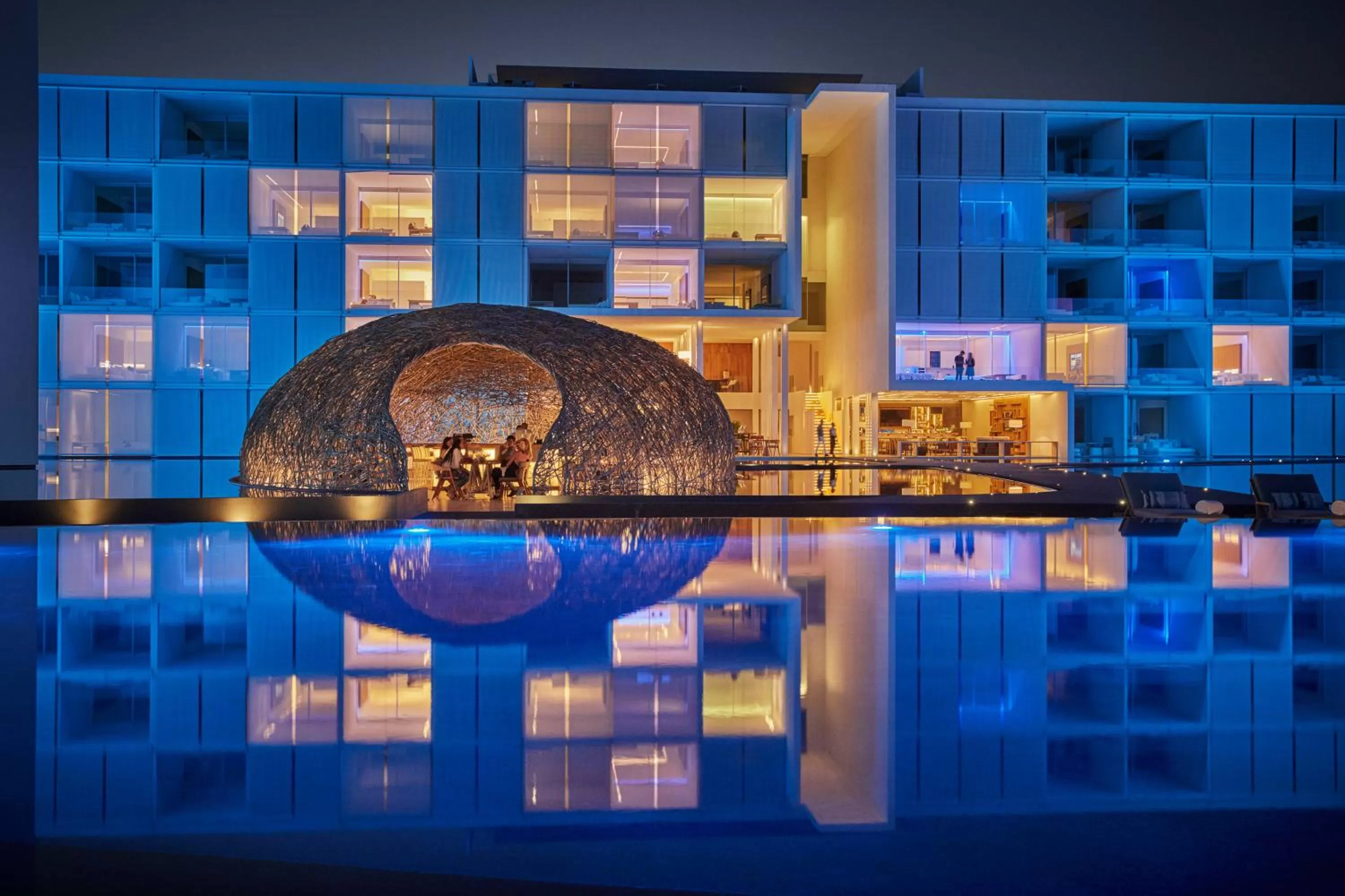 Property building in Viceroy Los Cabos