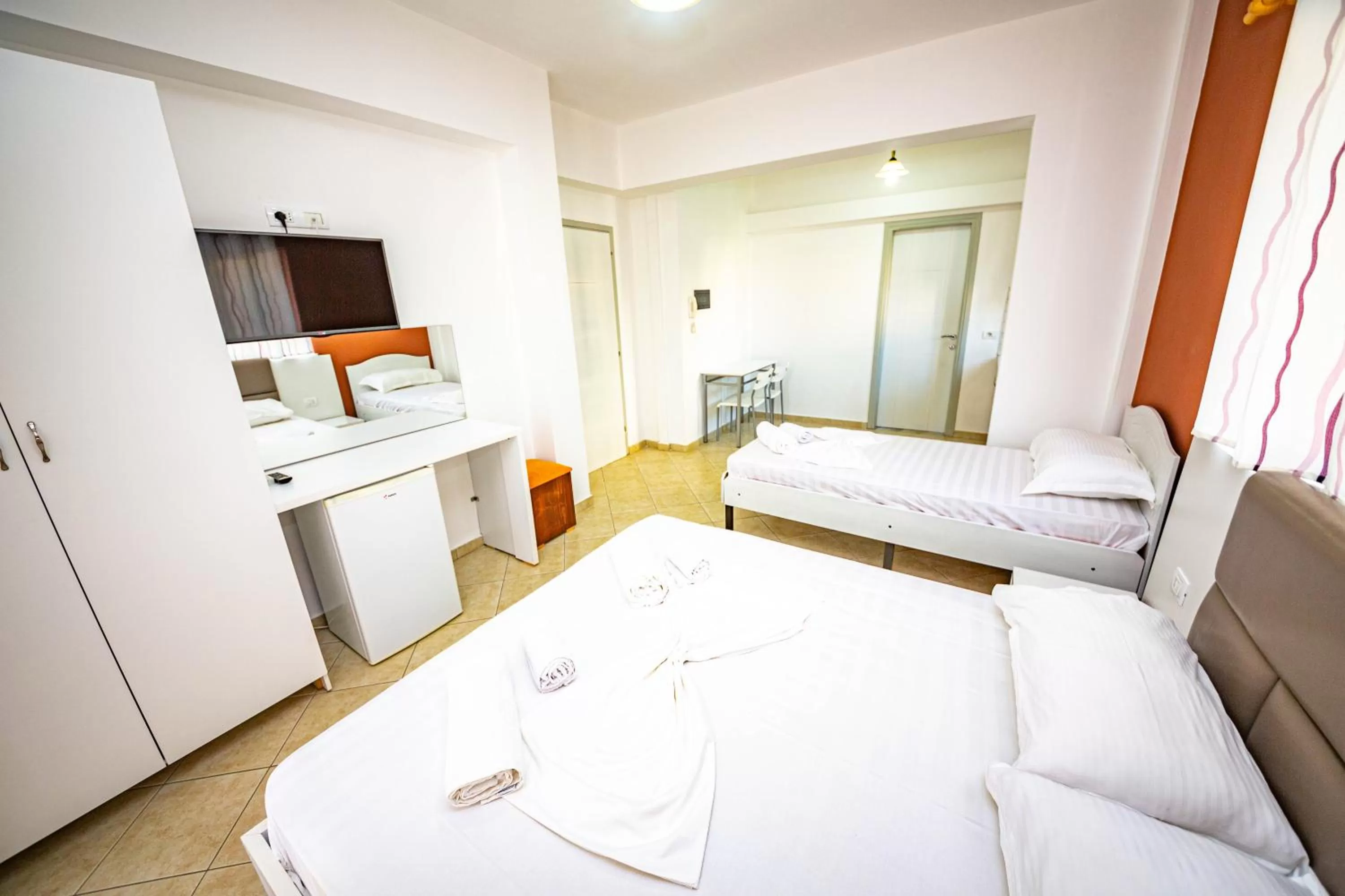 Bedroom, Bed in Ideal ApartHotel Saranda