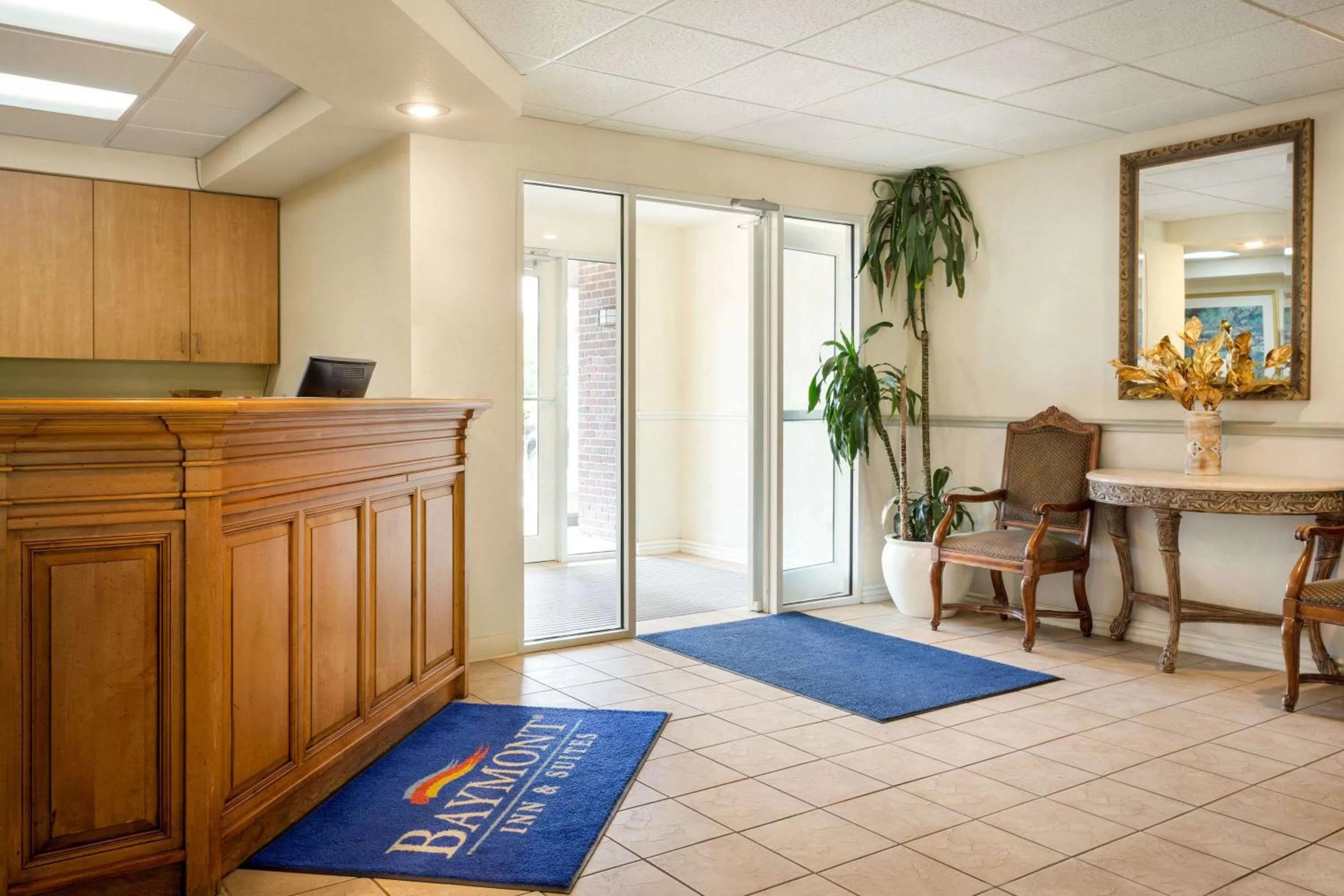 Lobby or reception in Baymont by Wyndham Wichita East