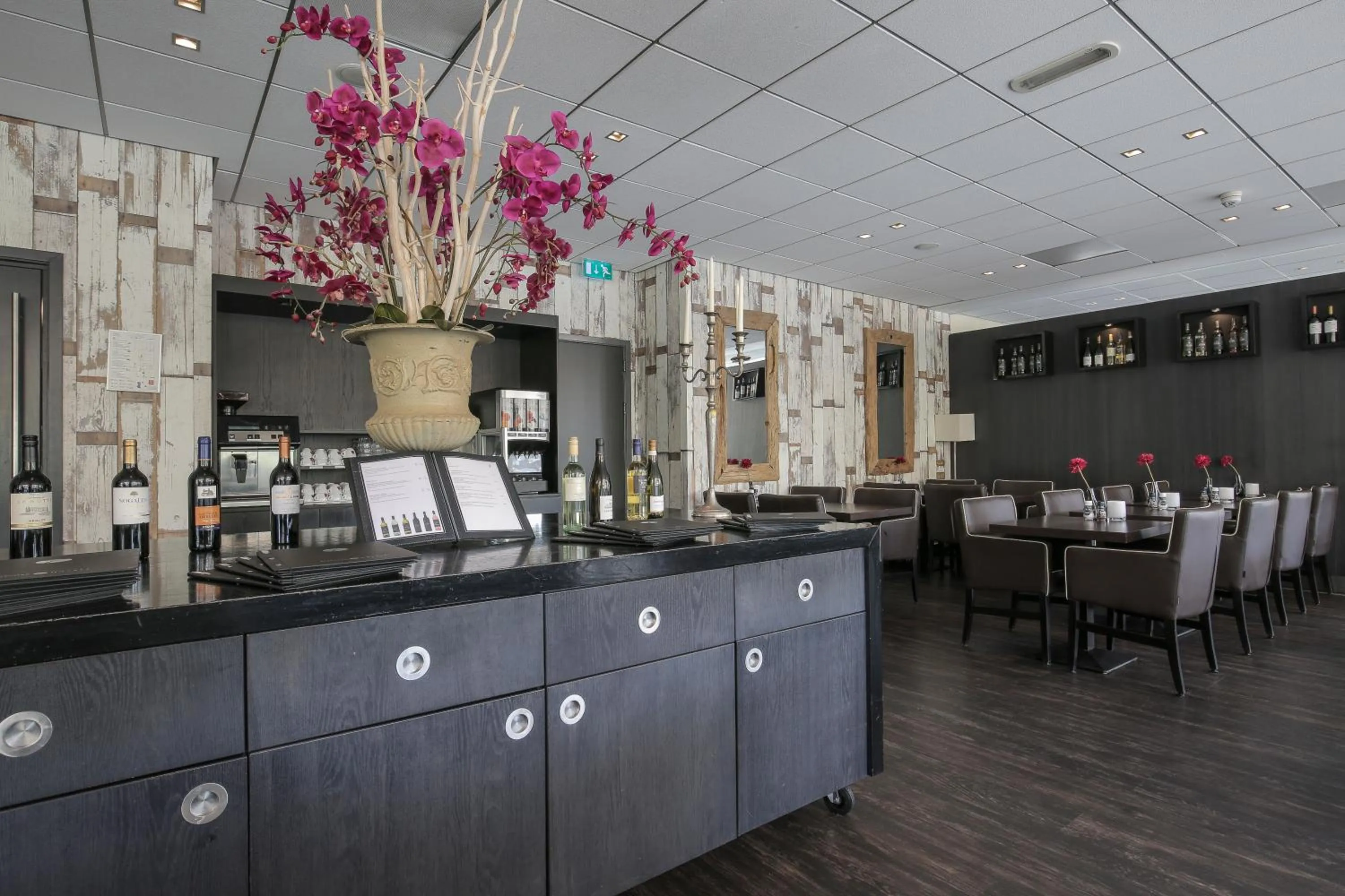 Restaurant/places to eat in Fletcher Hotel Restaurant Zeeduin