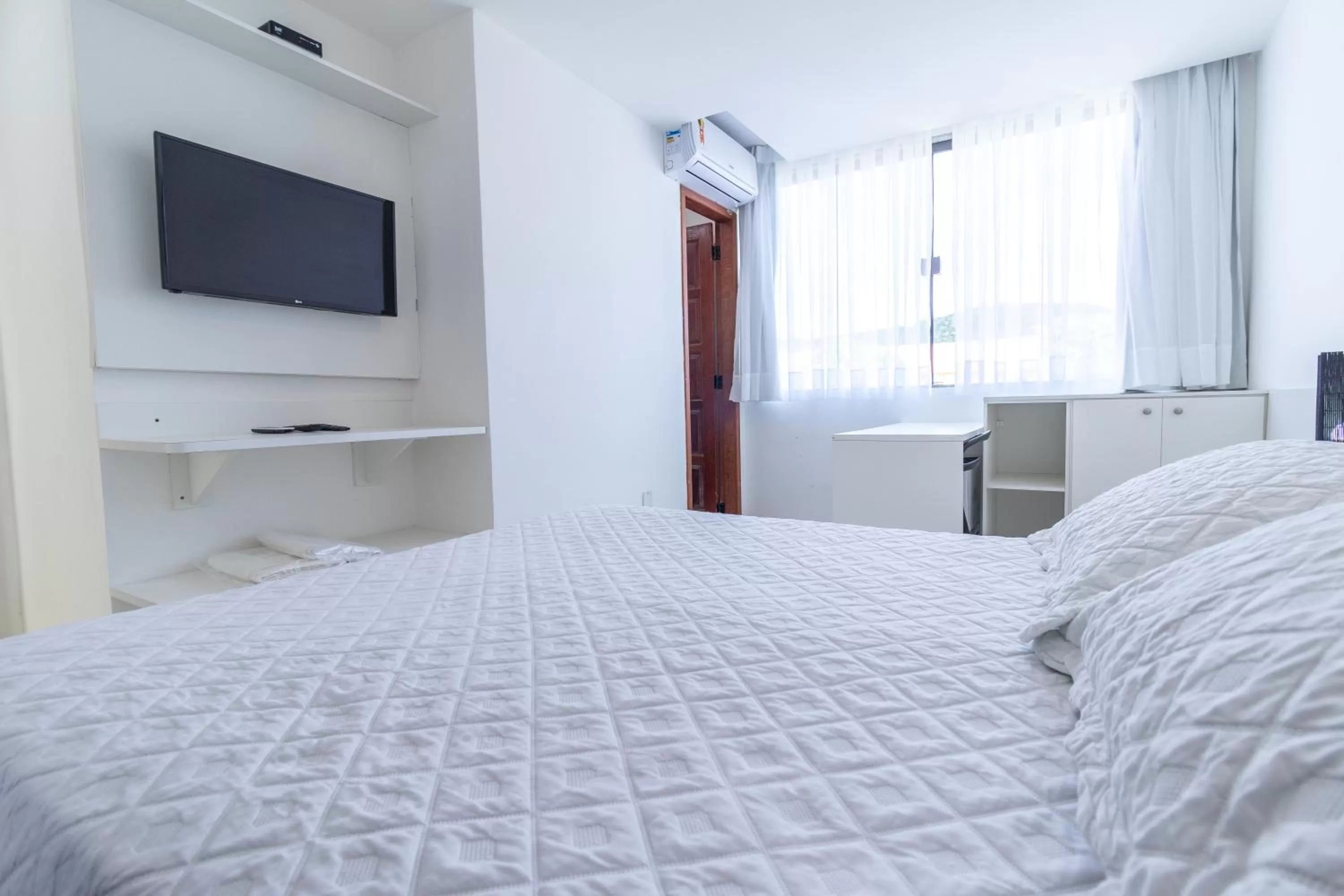 Photo of the whole room, Bed in Pousada do Timoneiro