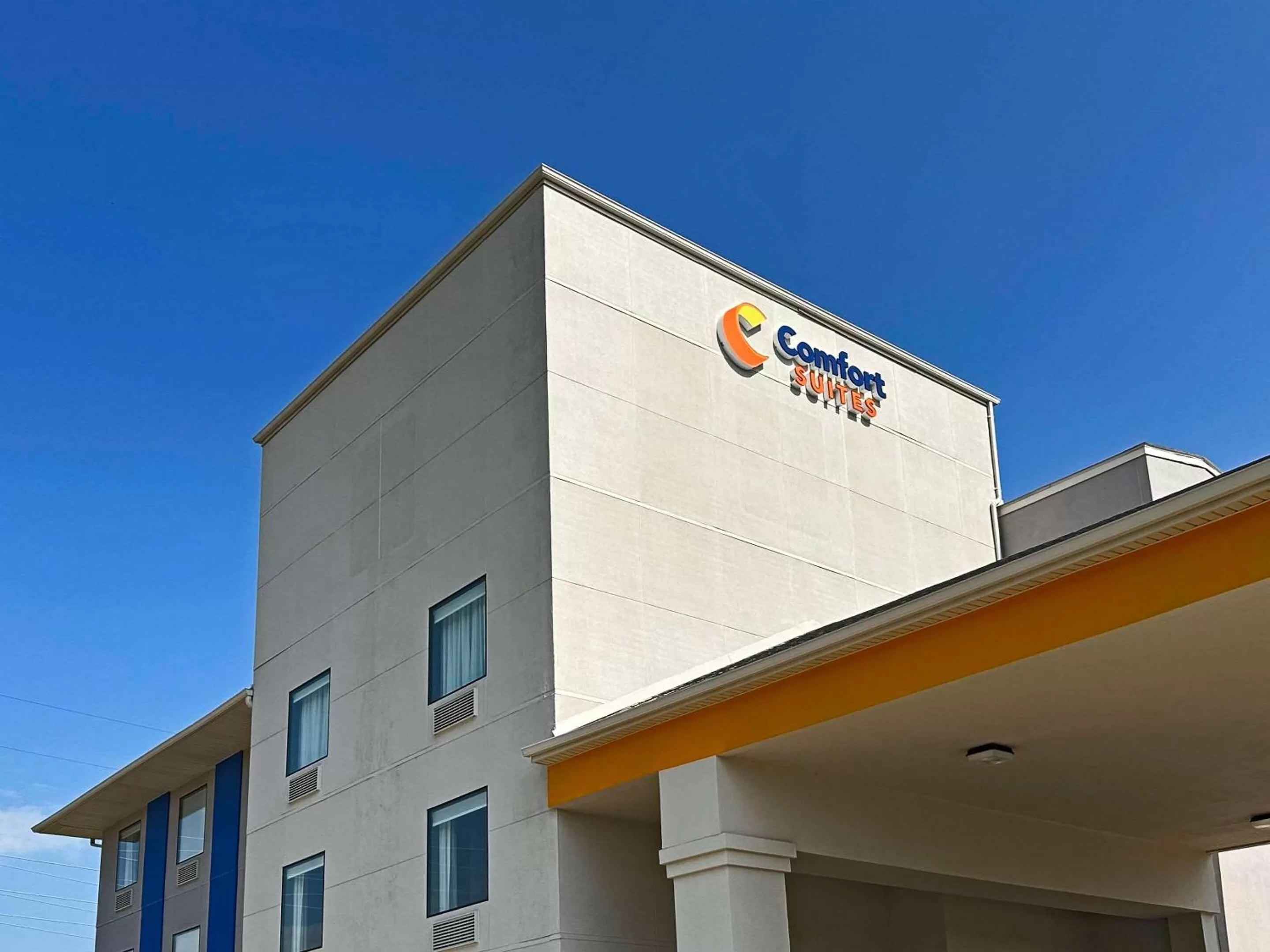 Property building in Comfort Suites Jackson-Cape Girardeau