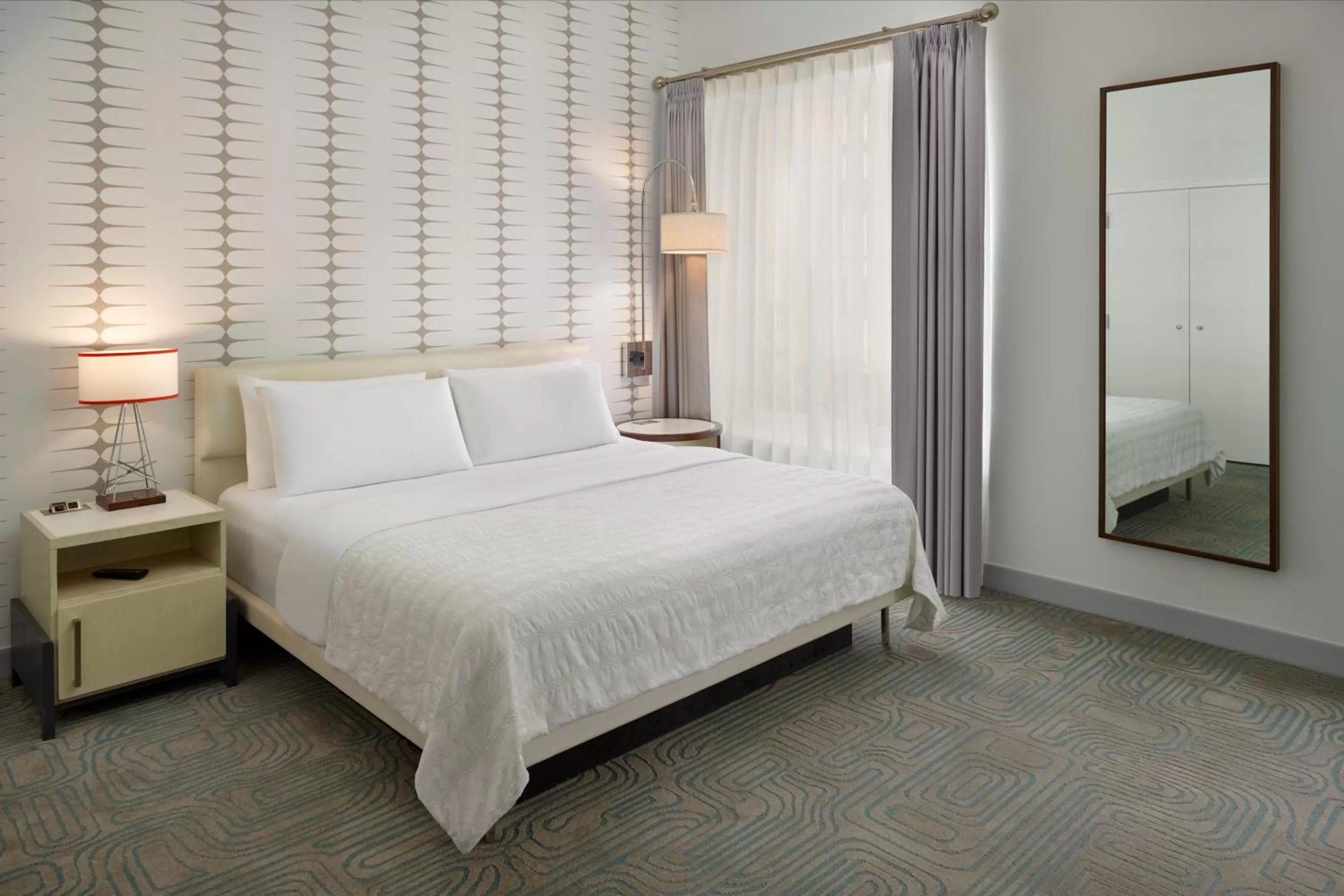 Photo of the whole room, Bed in Le Meridien Tampa, The Courthouse