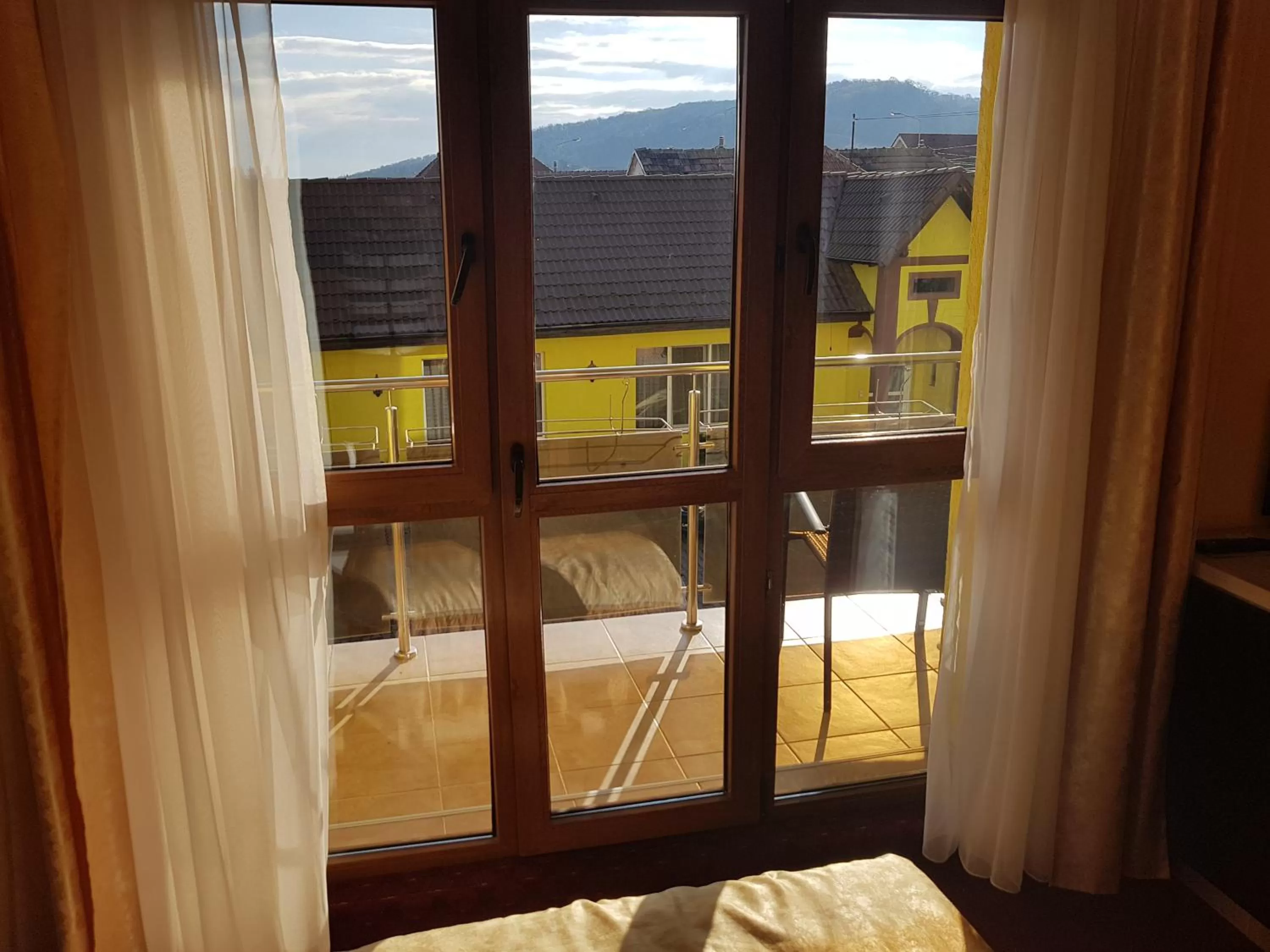 Inner courtyard view in Hotel Edelweiss