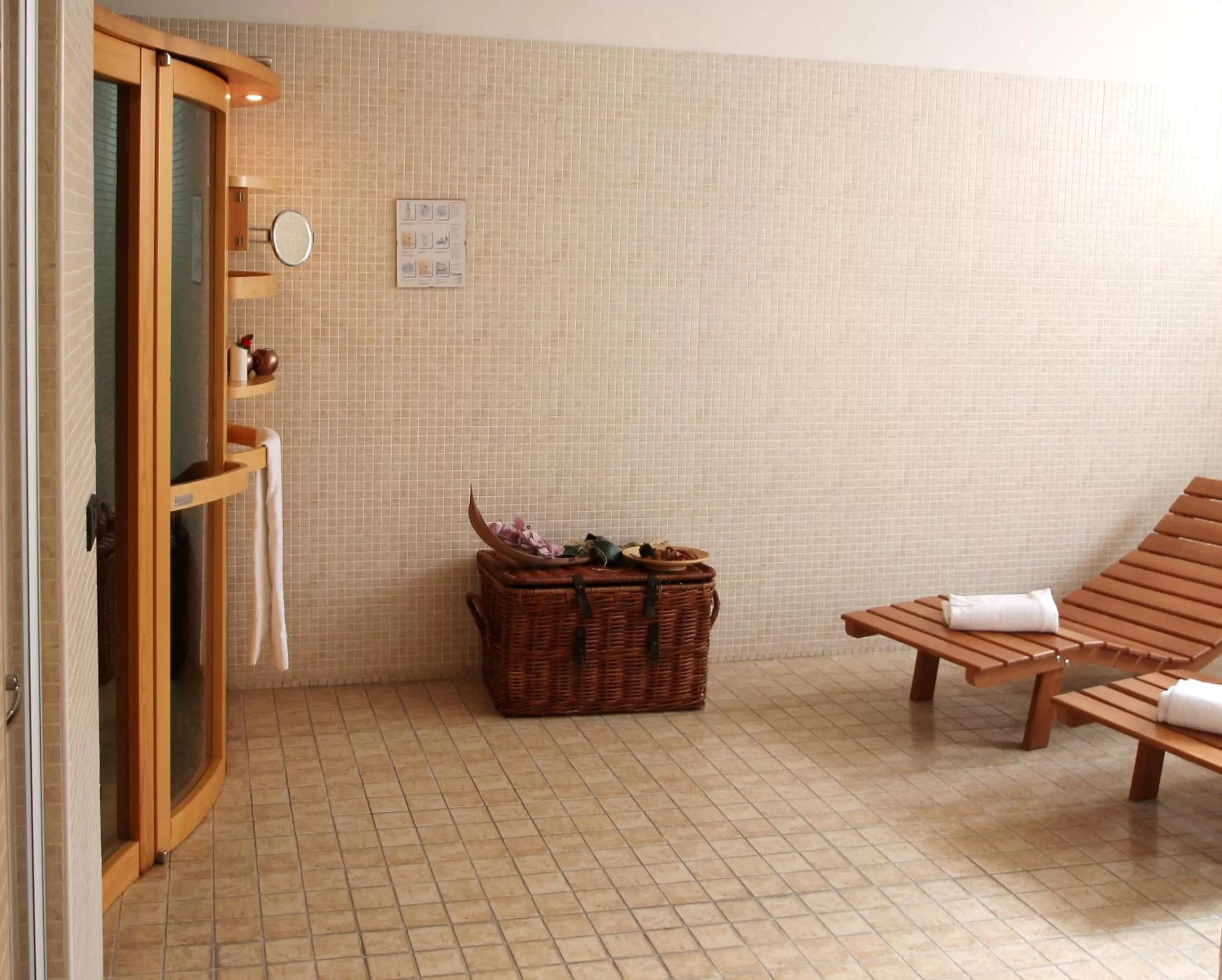 Spa and wellness centre/facilities in MH Hotel Piacenza Fiera