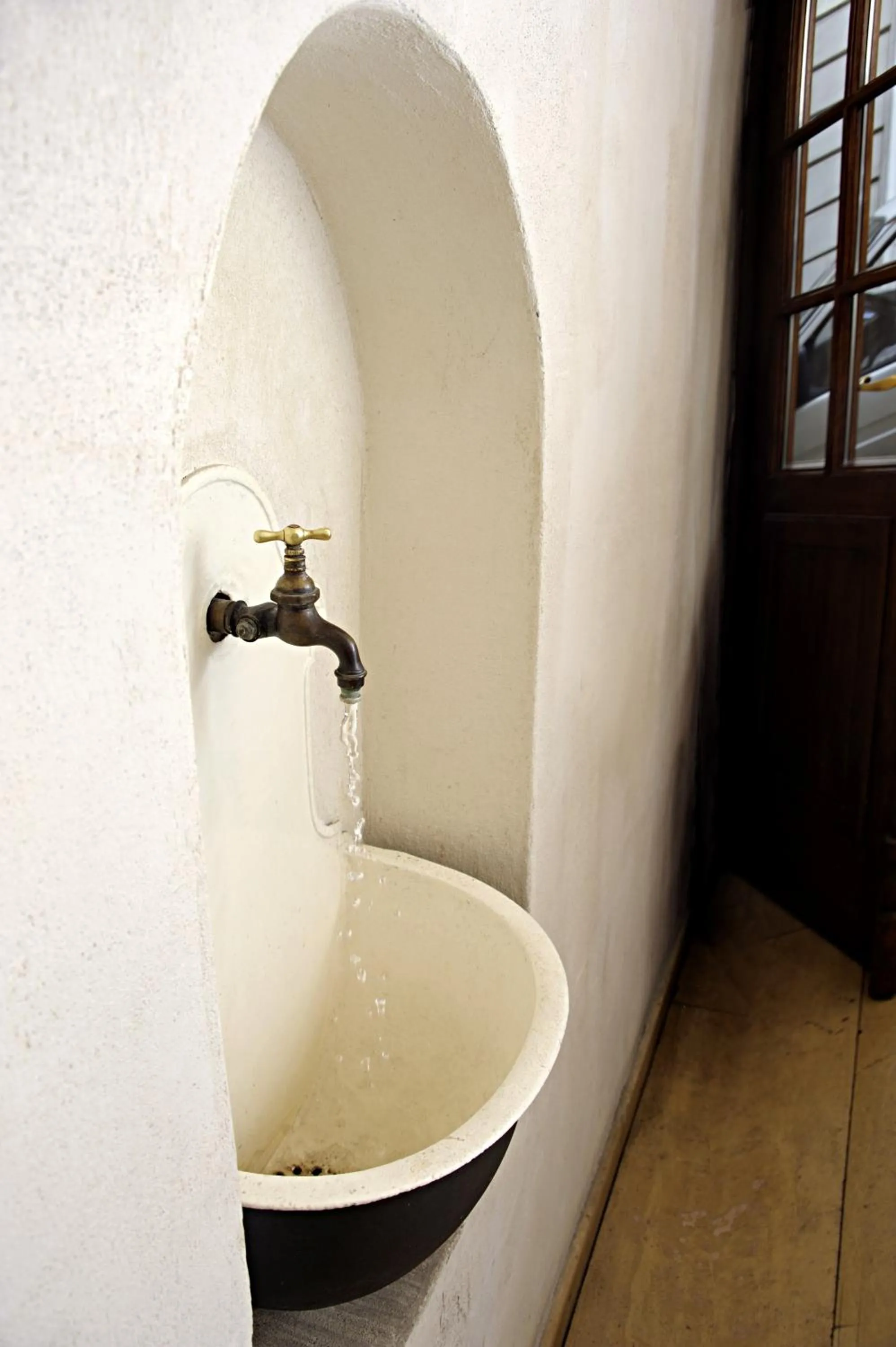 Facade/entrance in Aparthotel Karmel