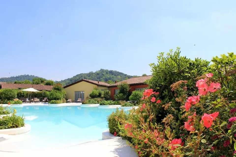 Day in Joia Hotel & Luxury Apartments RTA